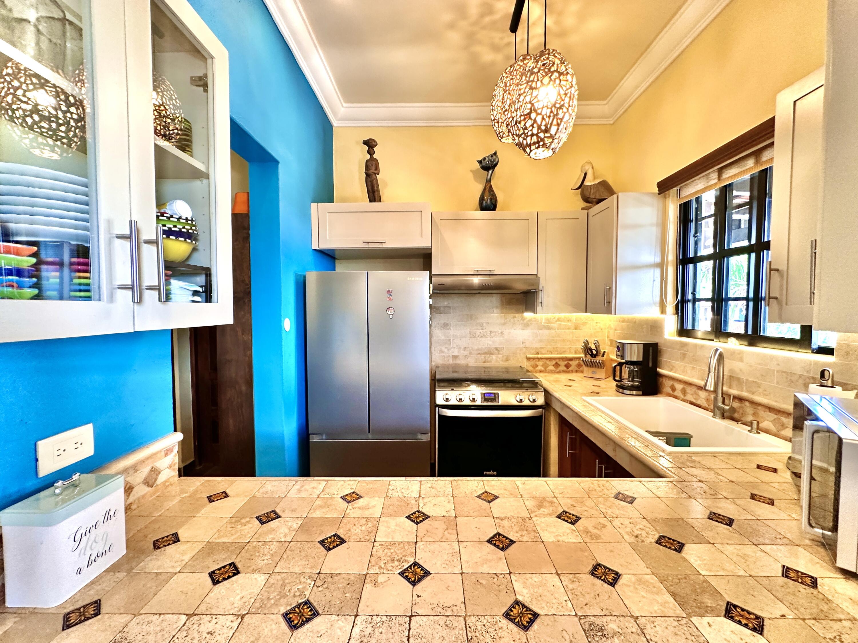 Calle 13, CASA EL MIRADOR