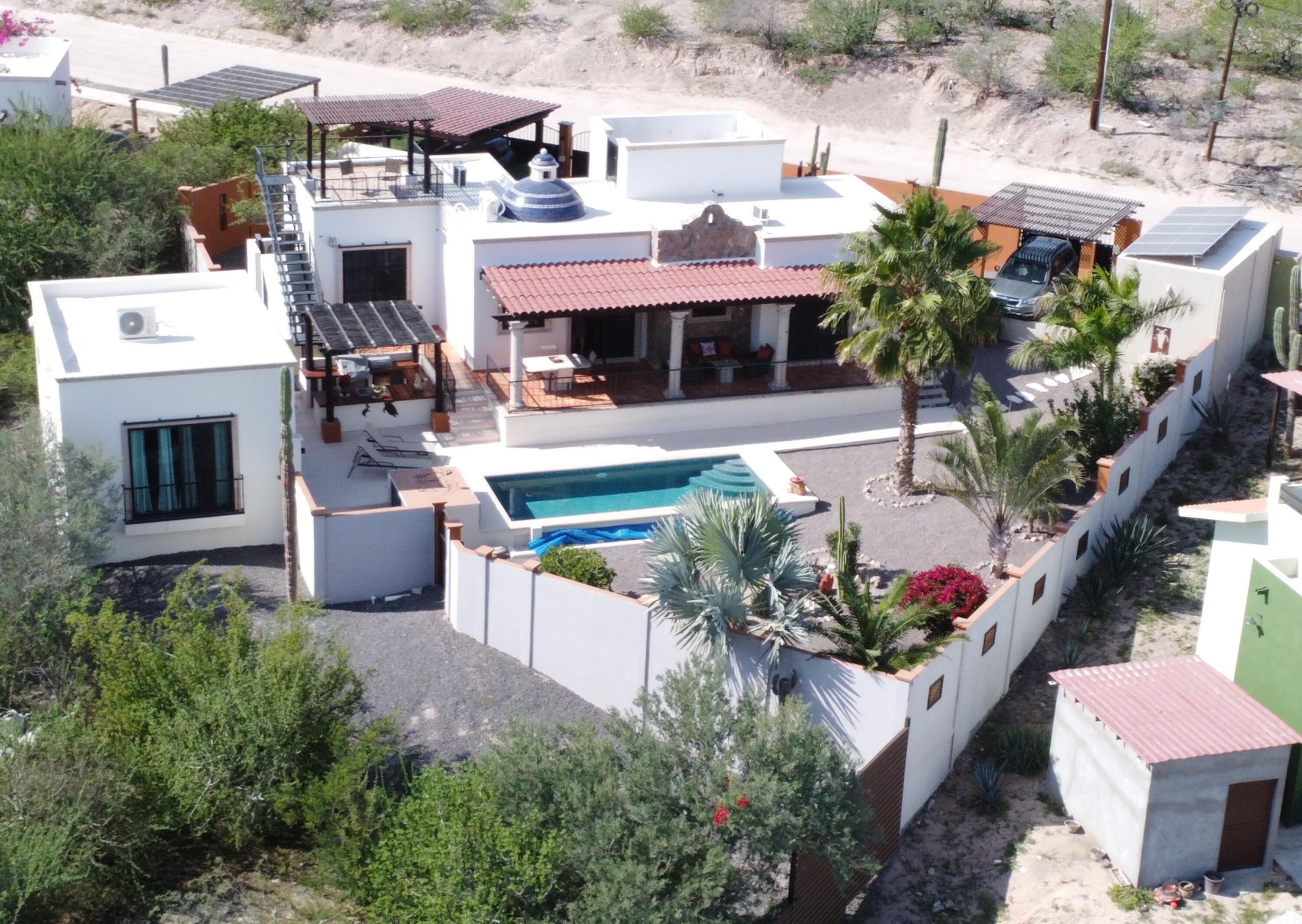 Calle 13, CASA EL MIRADOR