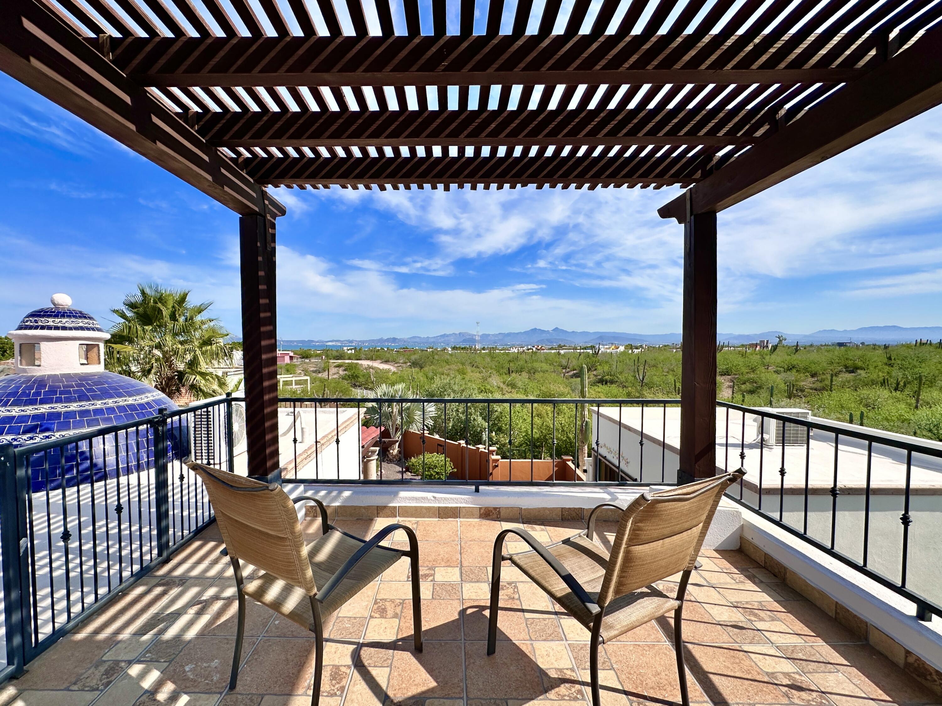 Calle 13, CASA EL MIRADOR