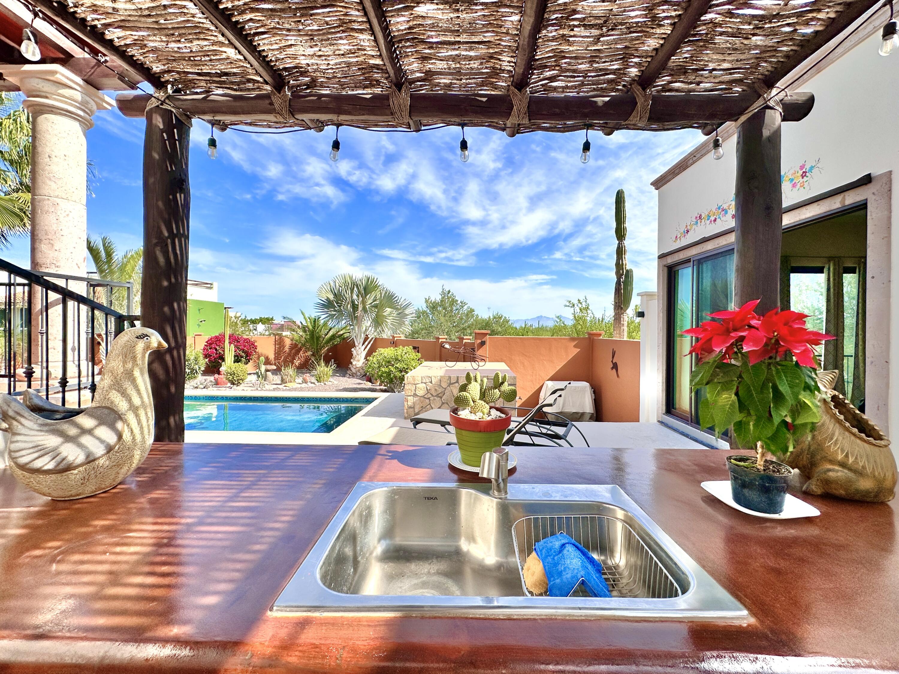 Calle 13, CASA EL MIRADOR