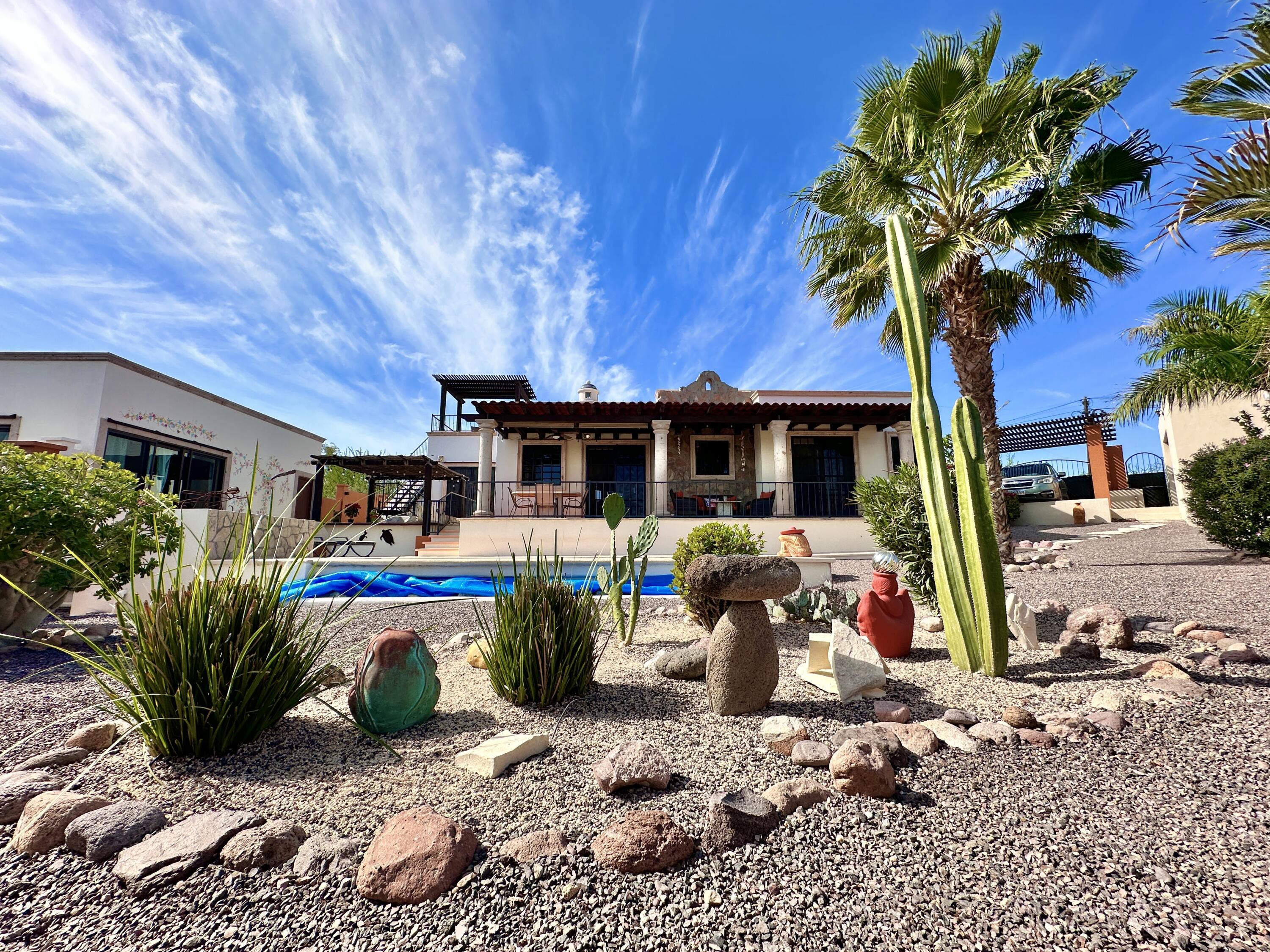 Calle 13, CASA EL MIRADOR