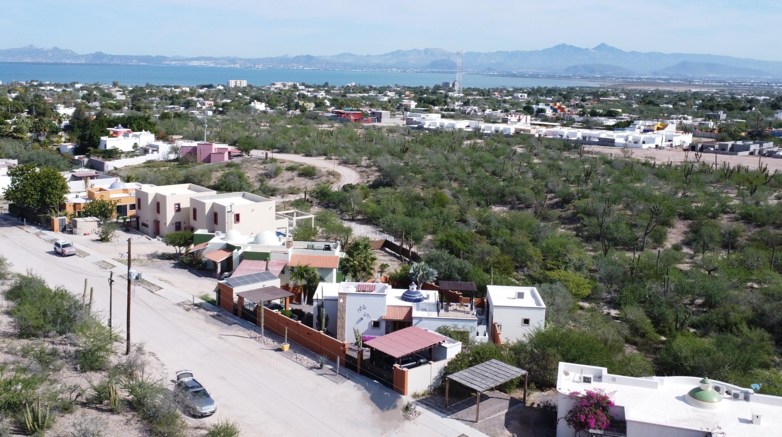 Calle 13, CASA EL MIRADOR