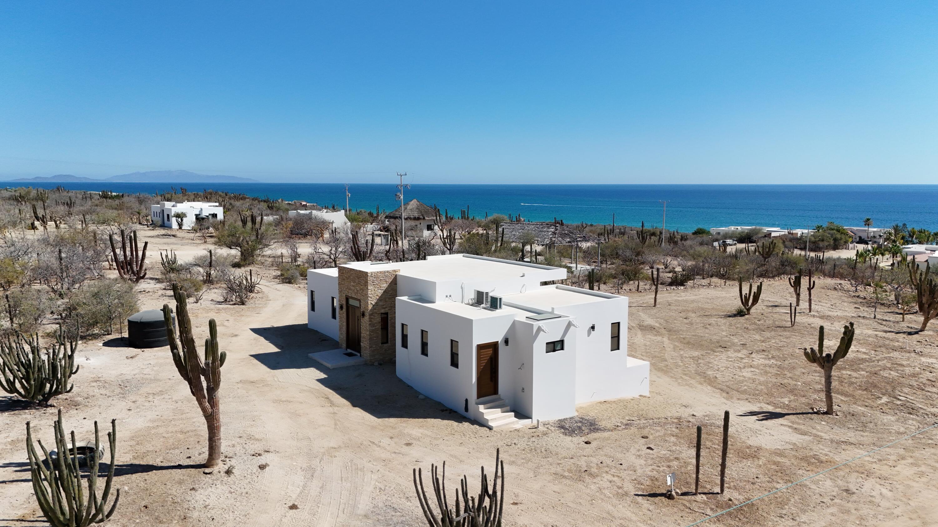 Los Barriles-Santa Teresa, Casa Horizonte Azul