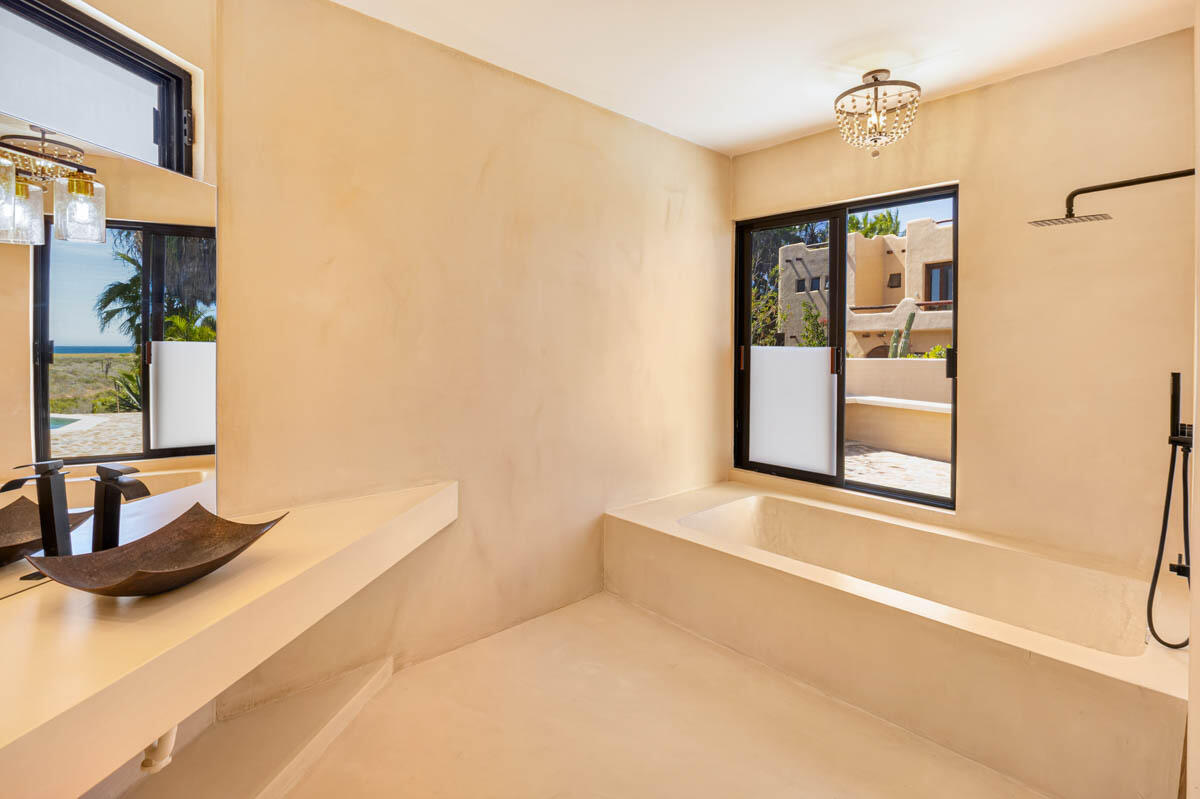 Aires del Mar, Todos Santos