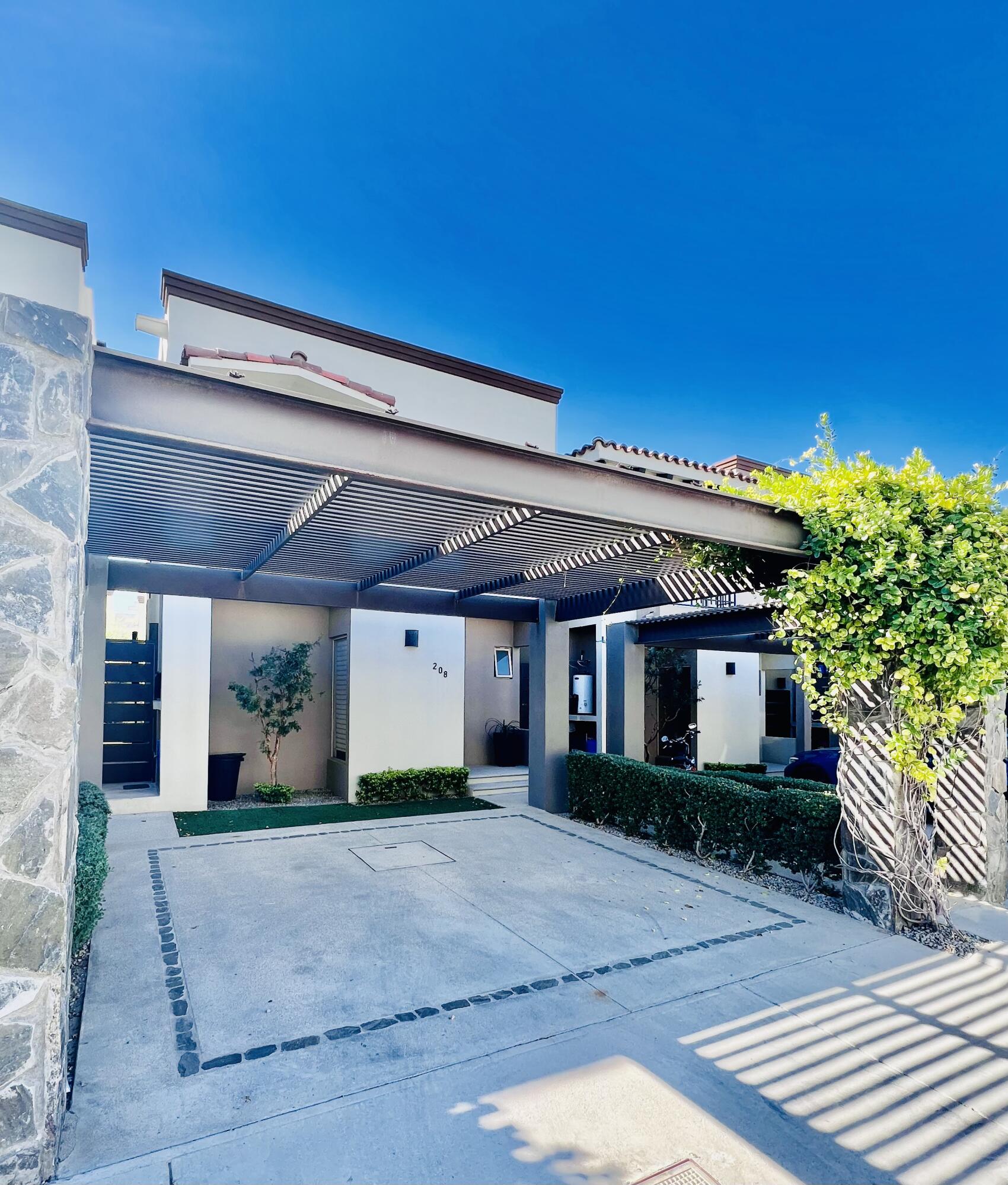 208 El Tezal, camino del mar