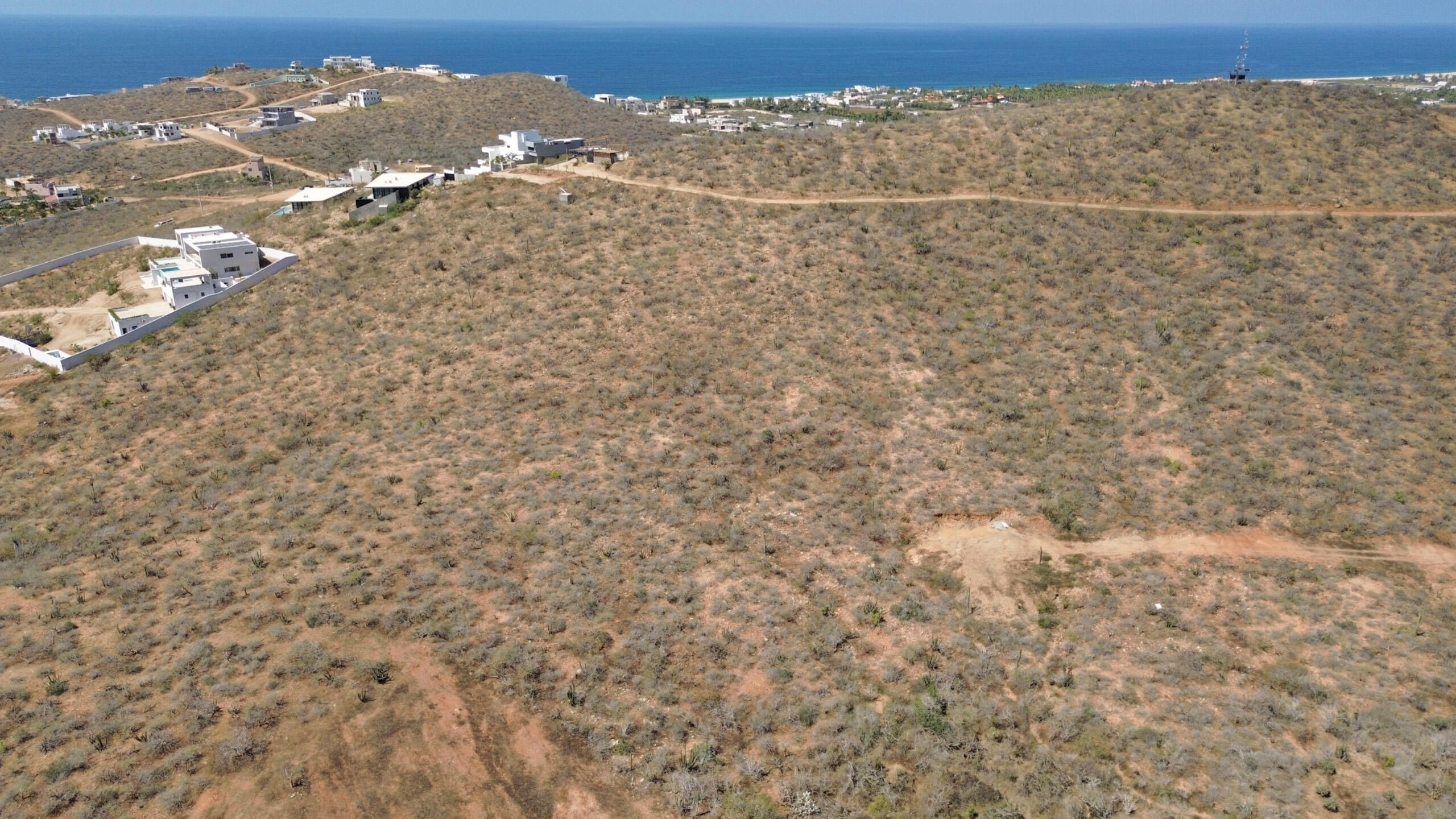 Los Cerritos, Los Cerritos 1021