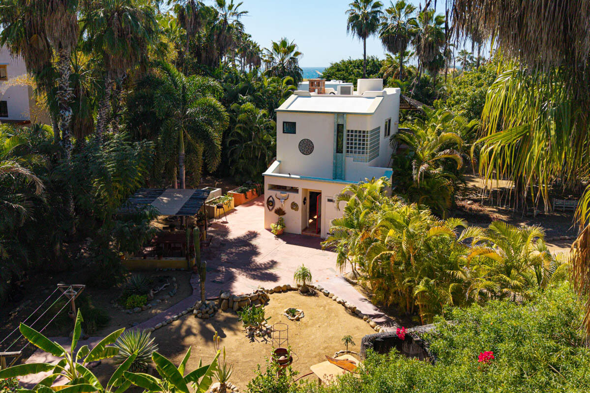 La Cachora North, Todos Santos