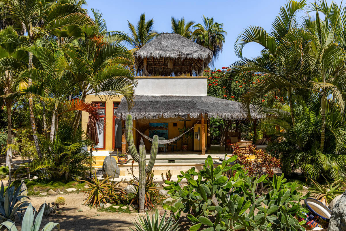 La Cachora North, Todos Santos