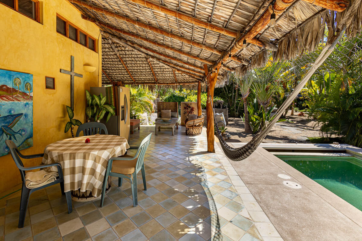 La Cachora North, Todos Santos