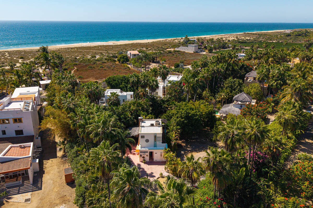 La Cachora North, Todos Santos