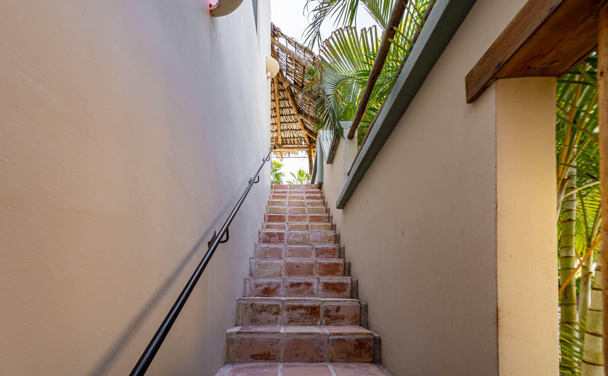 La Cachora North, Todos Santos