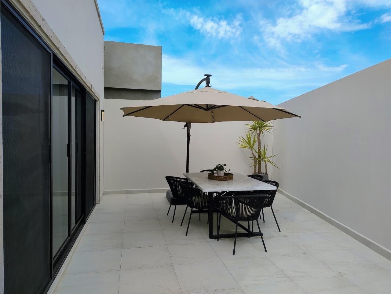 El Centenario, Seaside Villas Lot 3
