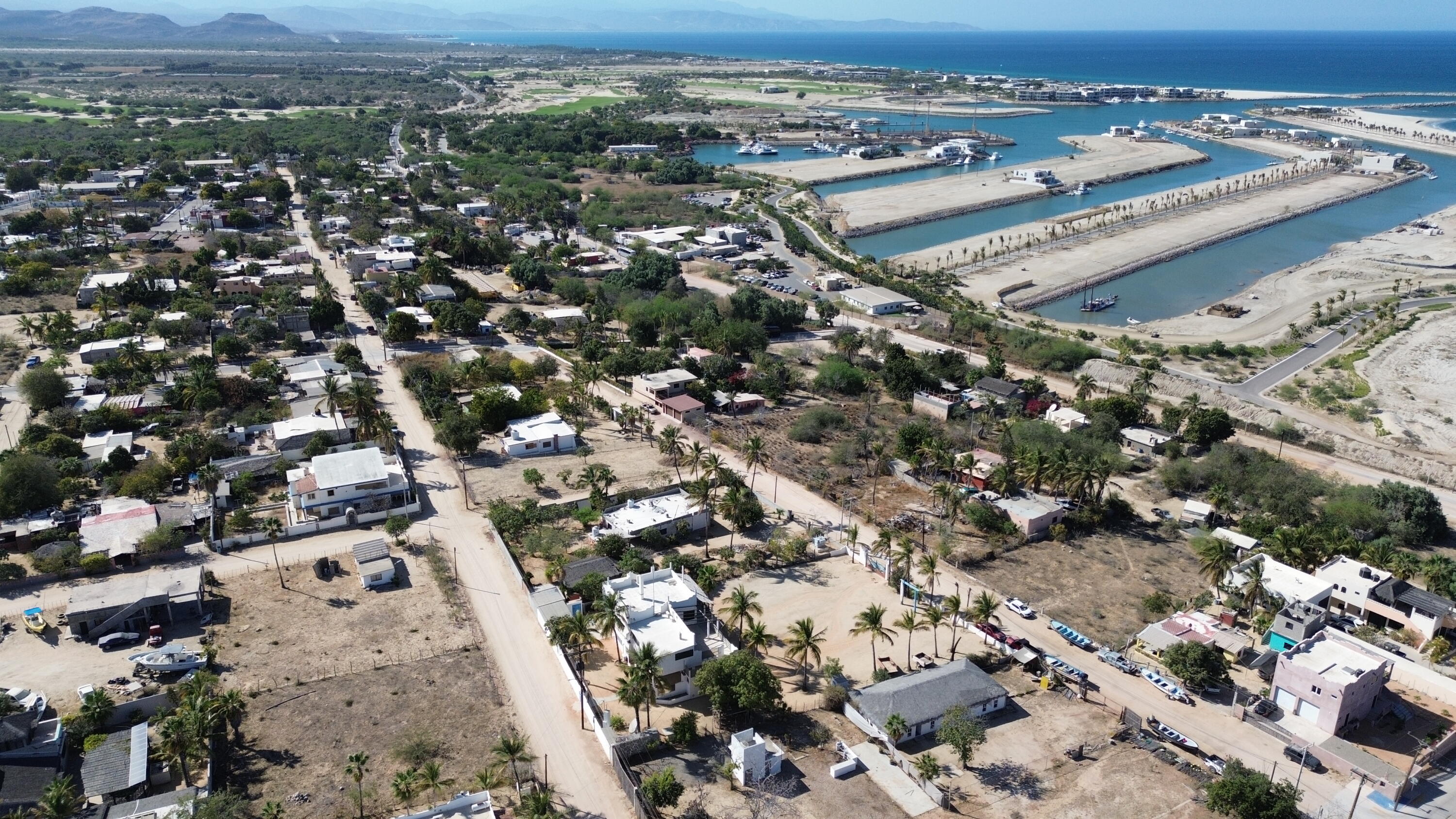 LT2 MANZANA 14, CASA MARLIN