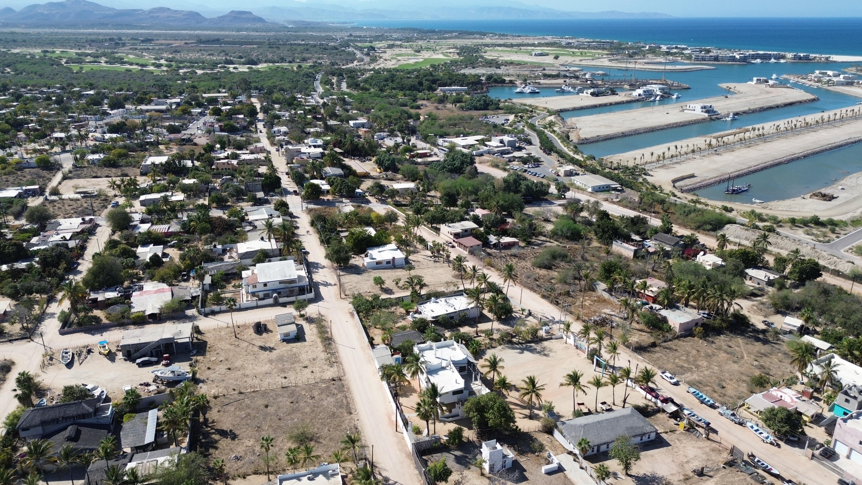 LT2 MANZANA 14, CASA MARLIN