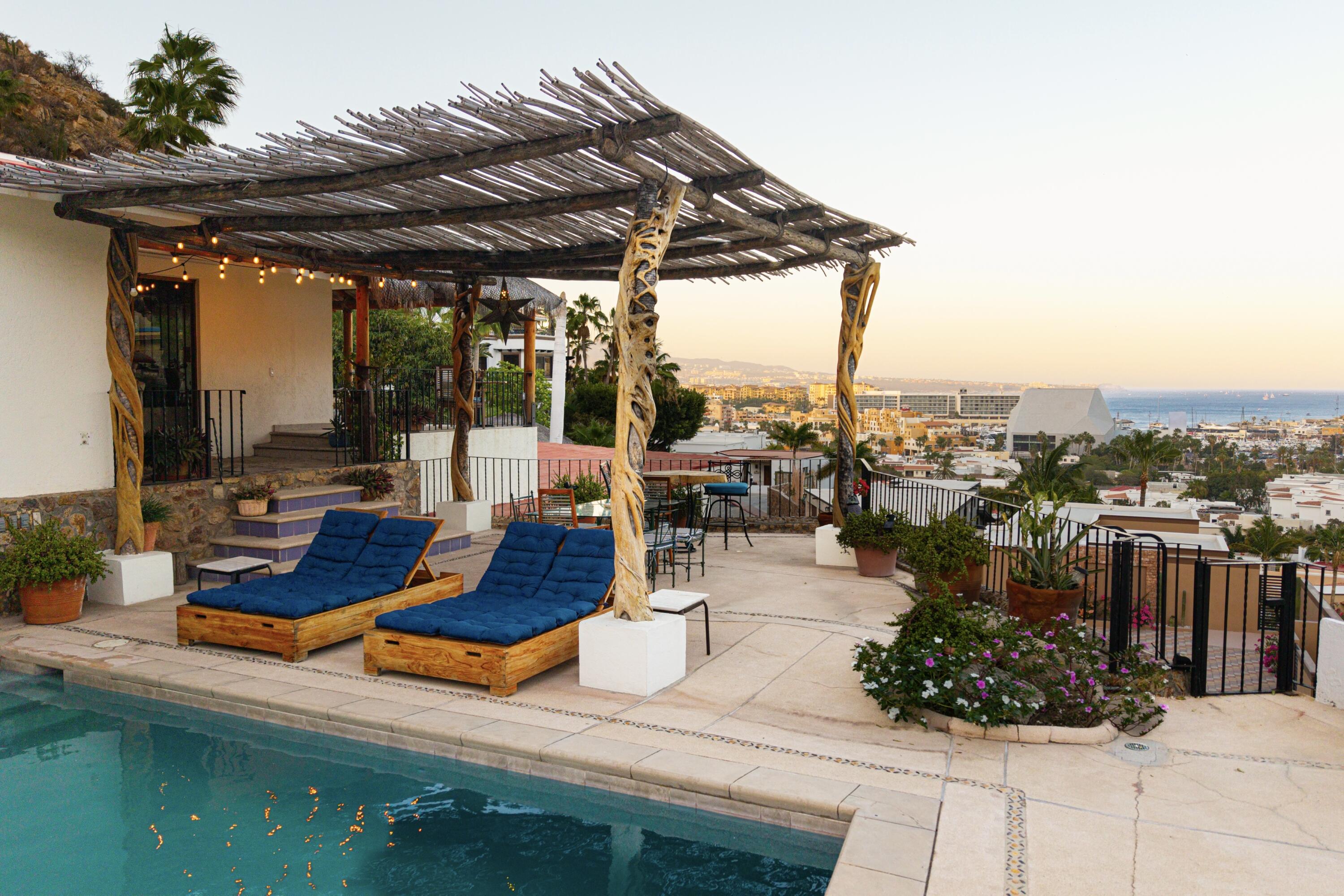 25 Camino Grande Pedregal, Villa Felicidad