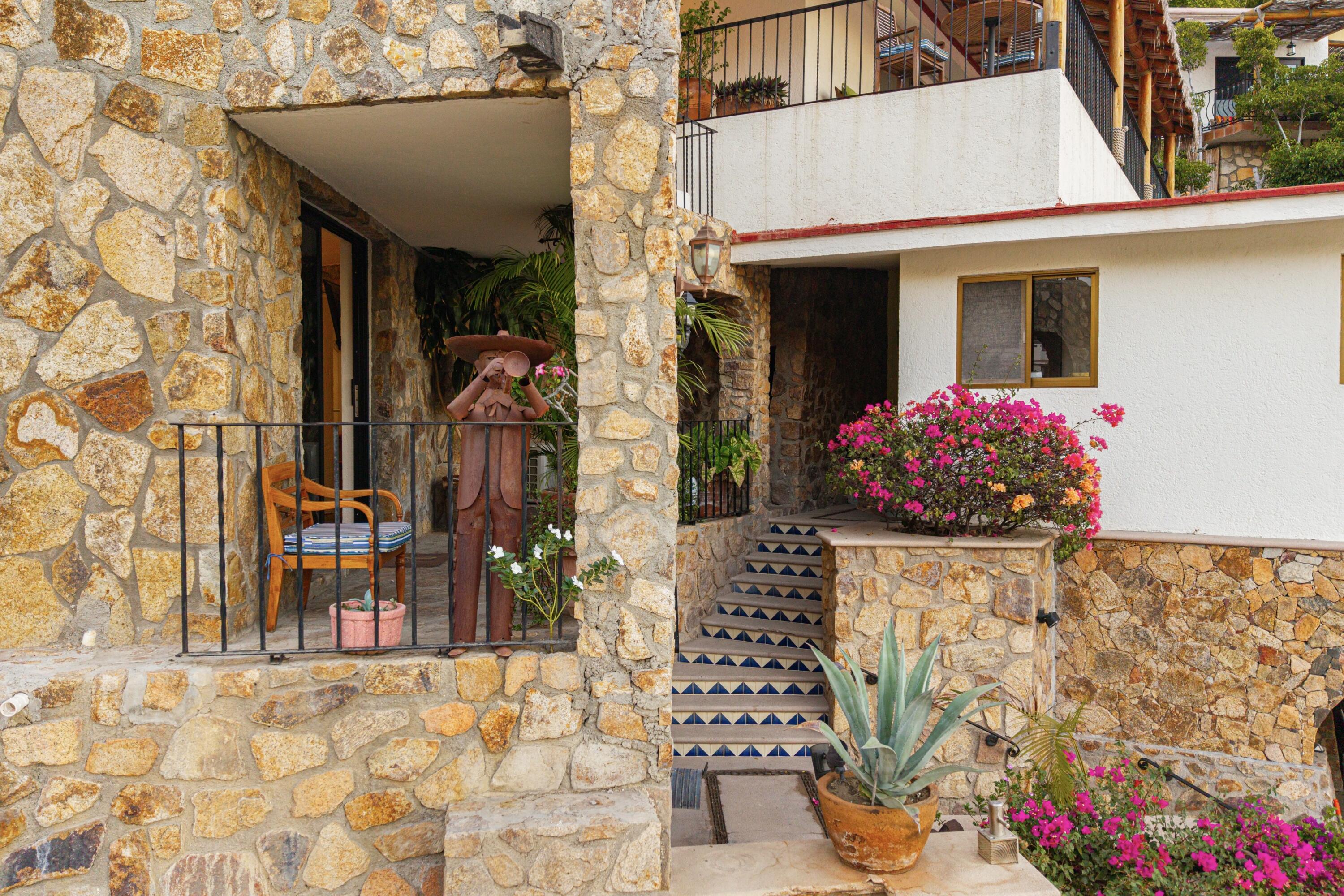 25 Camino Grande Pedregal, Villa Felicidad