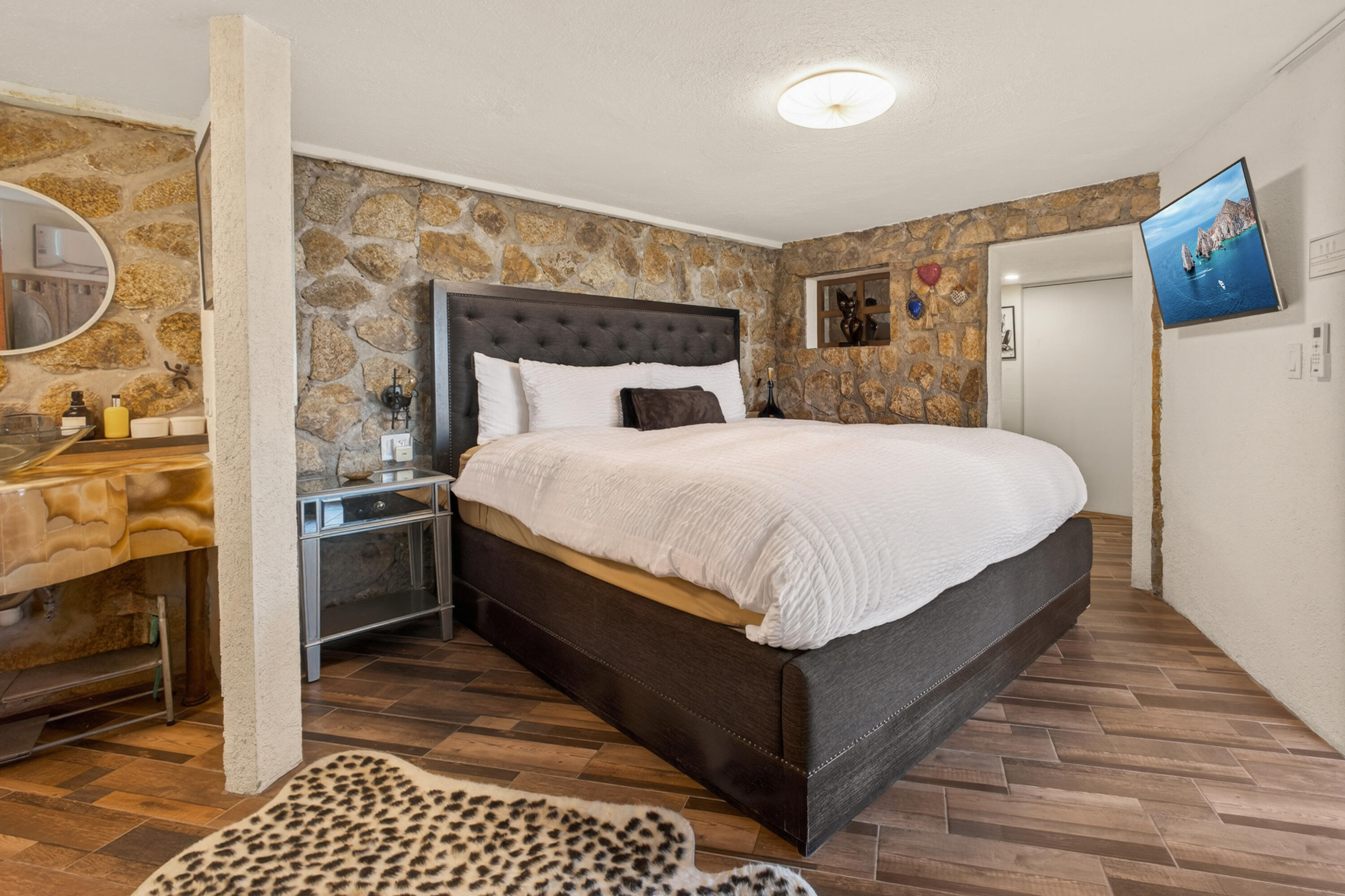 25 Camino Grande Pedregal, Villa Felicidad