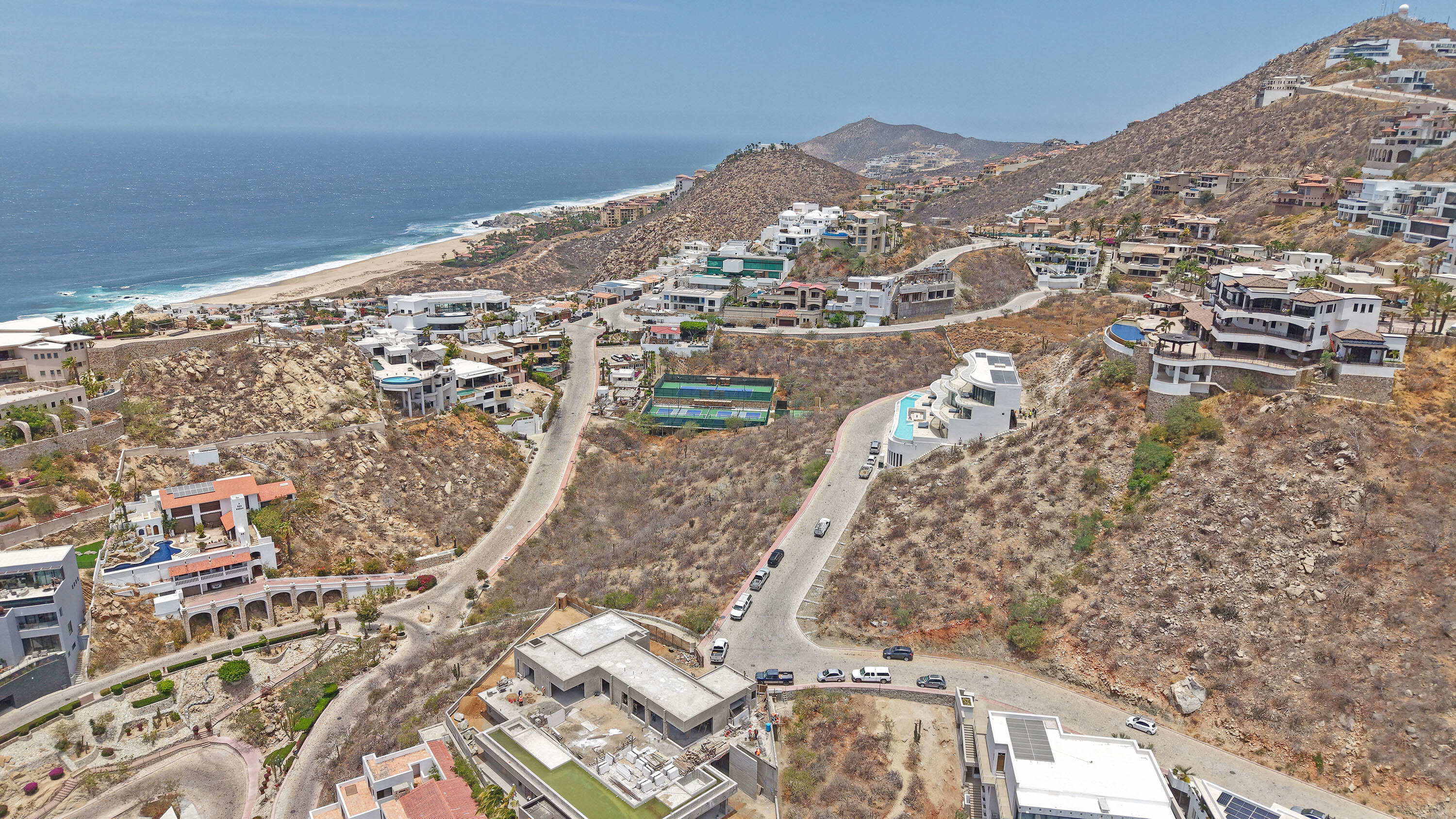 L 126/17 Pedregal, Camino del Club, Pedregal