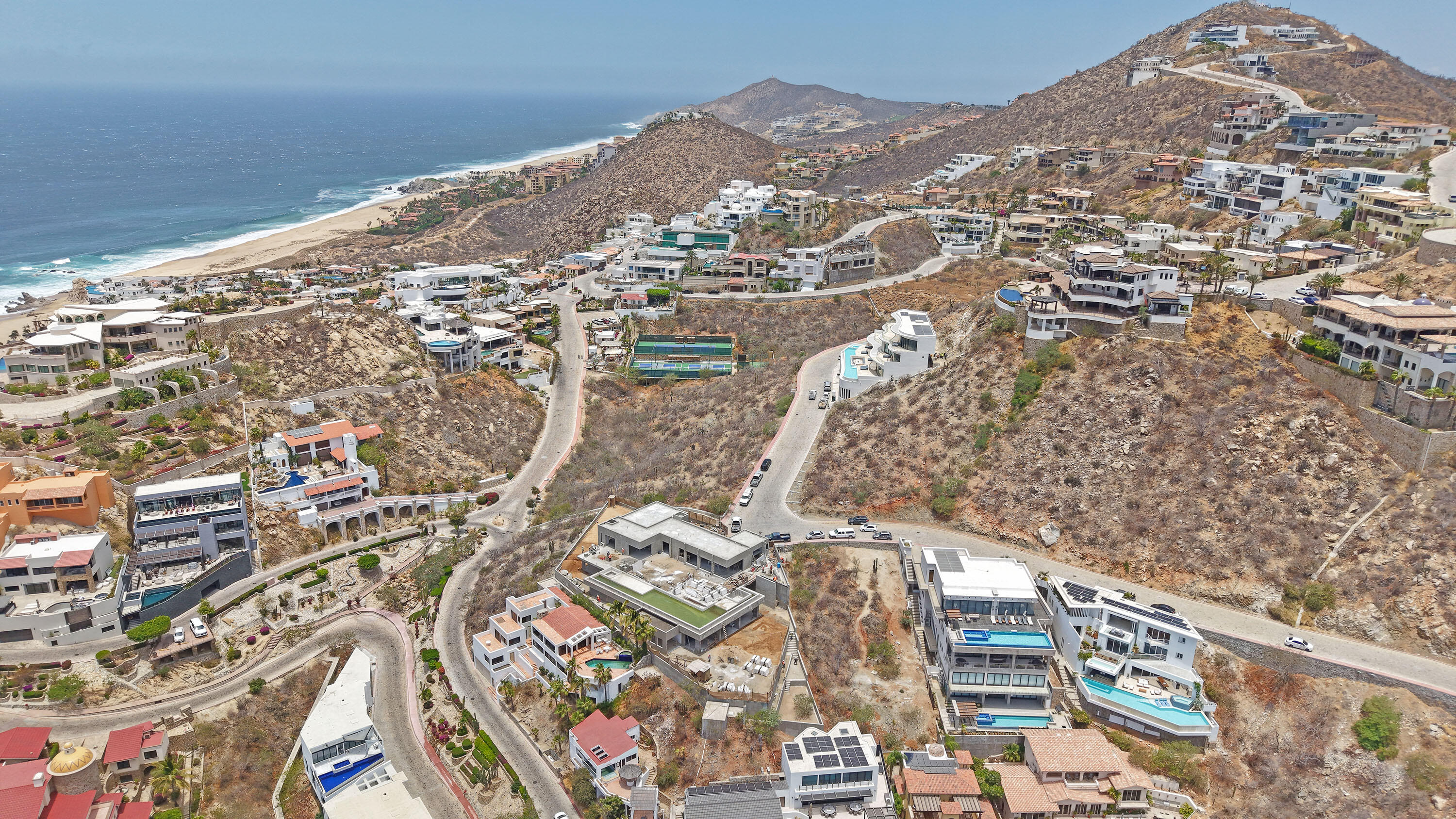 L 126/17 Pedregal, Camino del Club, Pedregal
