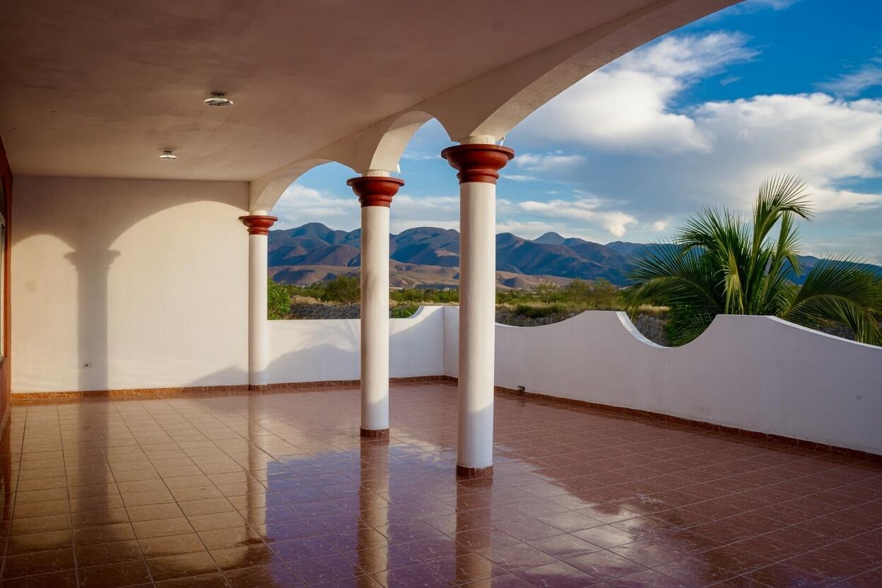 Casa Tiburon