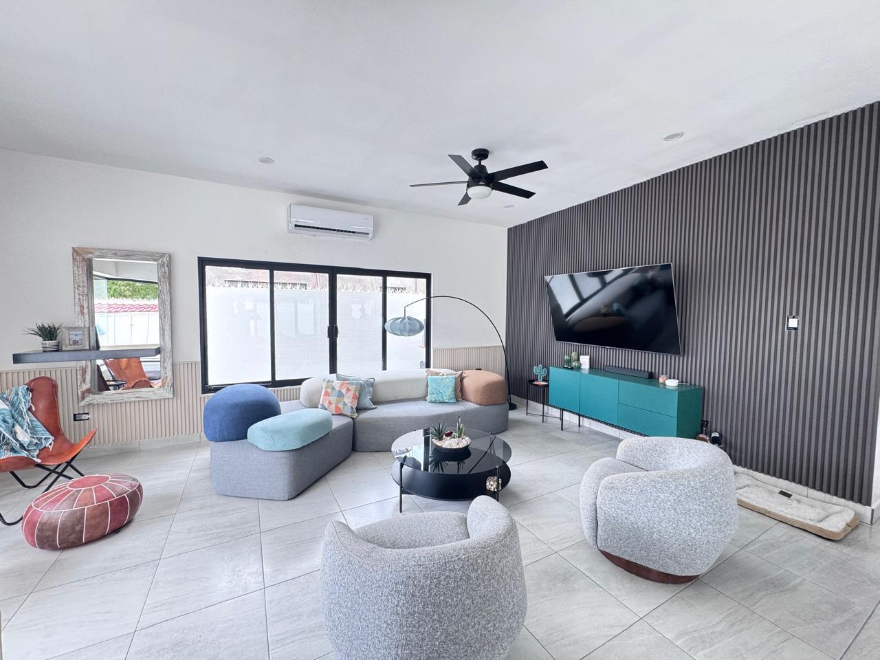 600 Calle Zacatecas, CASA BLANCA OASIS