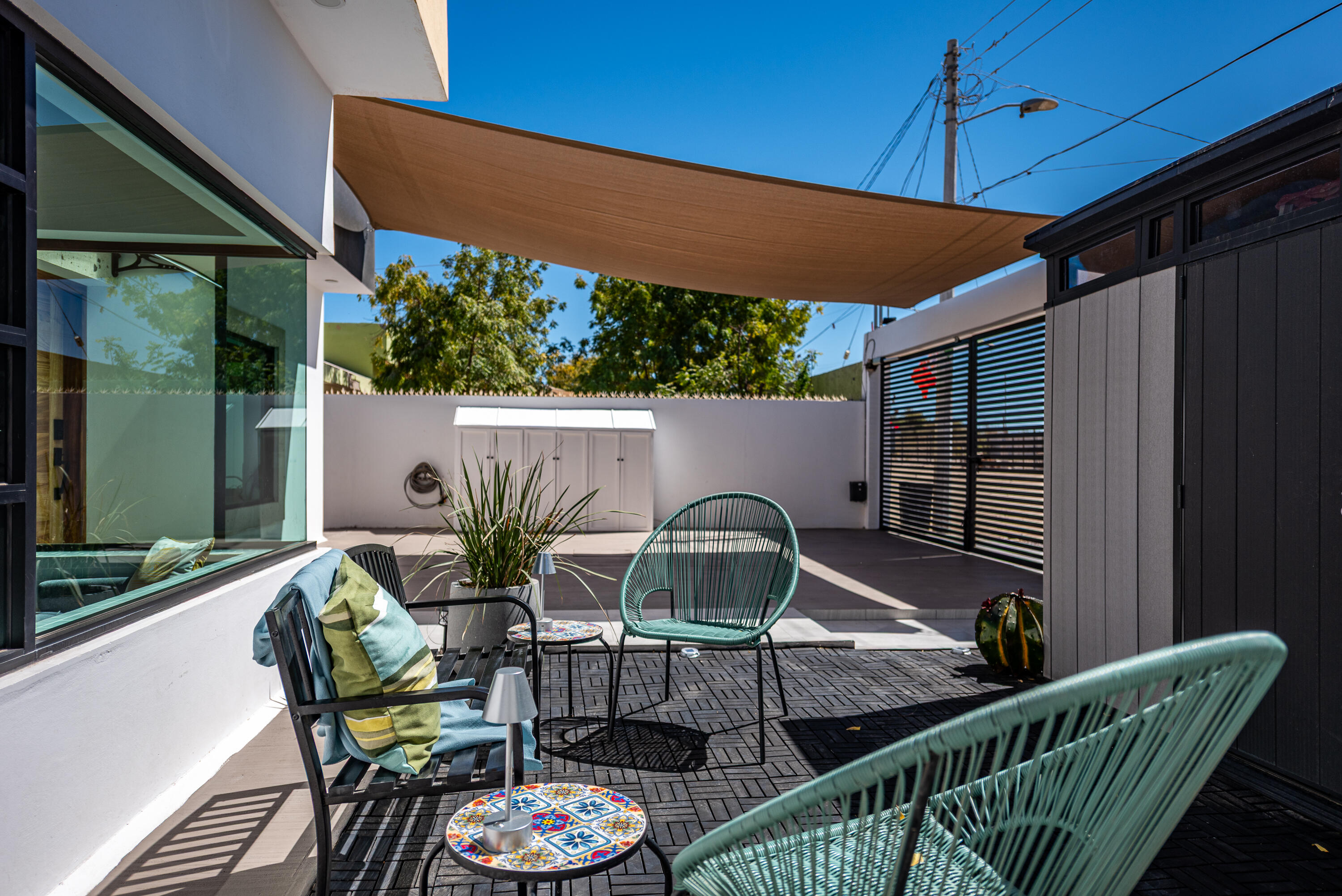 600 Calle Zacatecas, CASA BLANCA OASIS