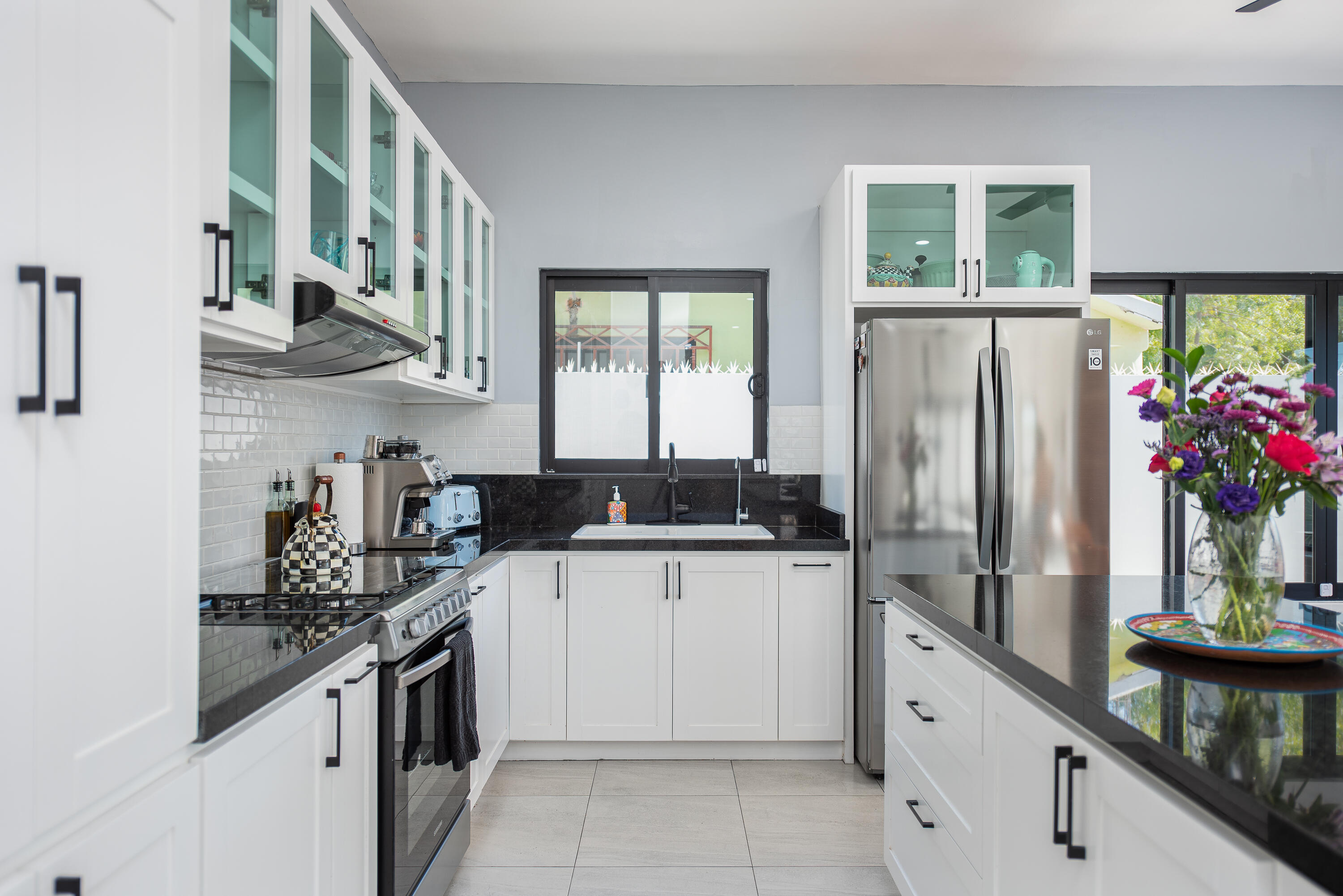 600 Calle Zacatecas, CASA BLANCA OASIS