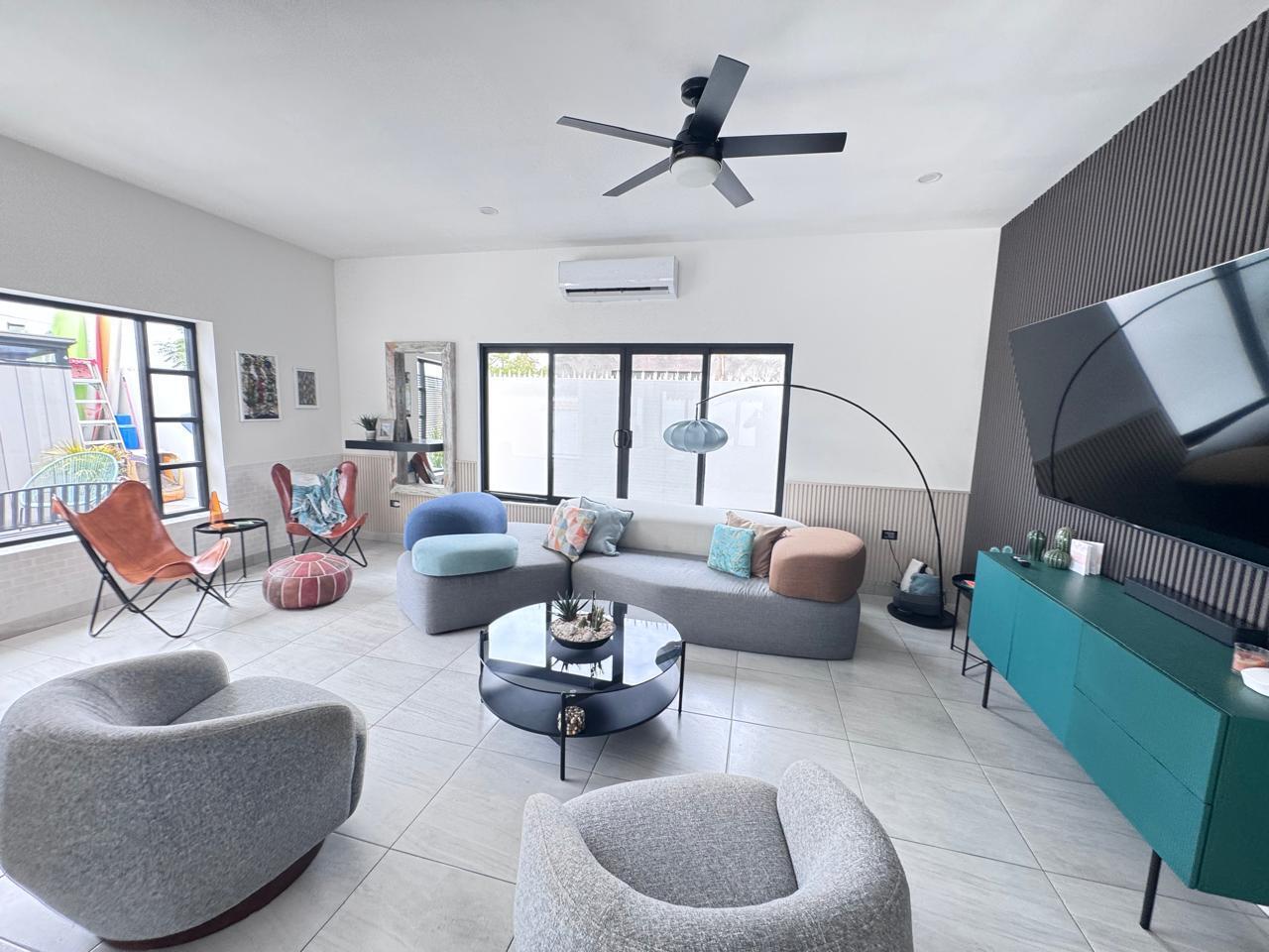 600 Calle Zacatecas, CASA BLANCA OASIS