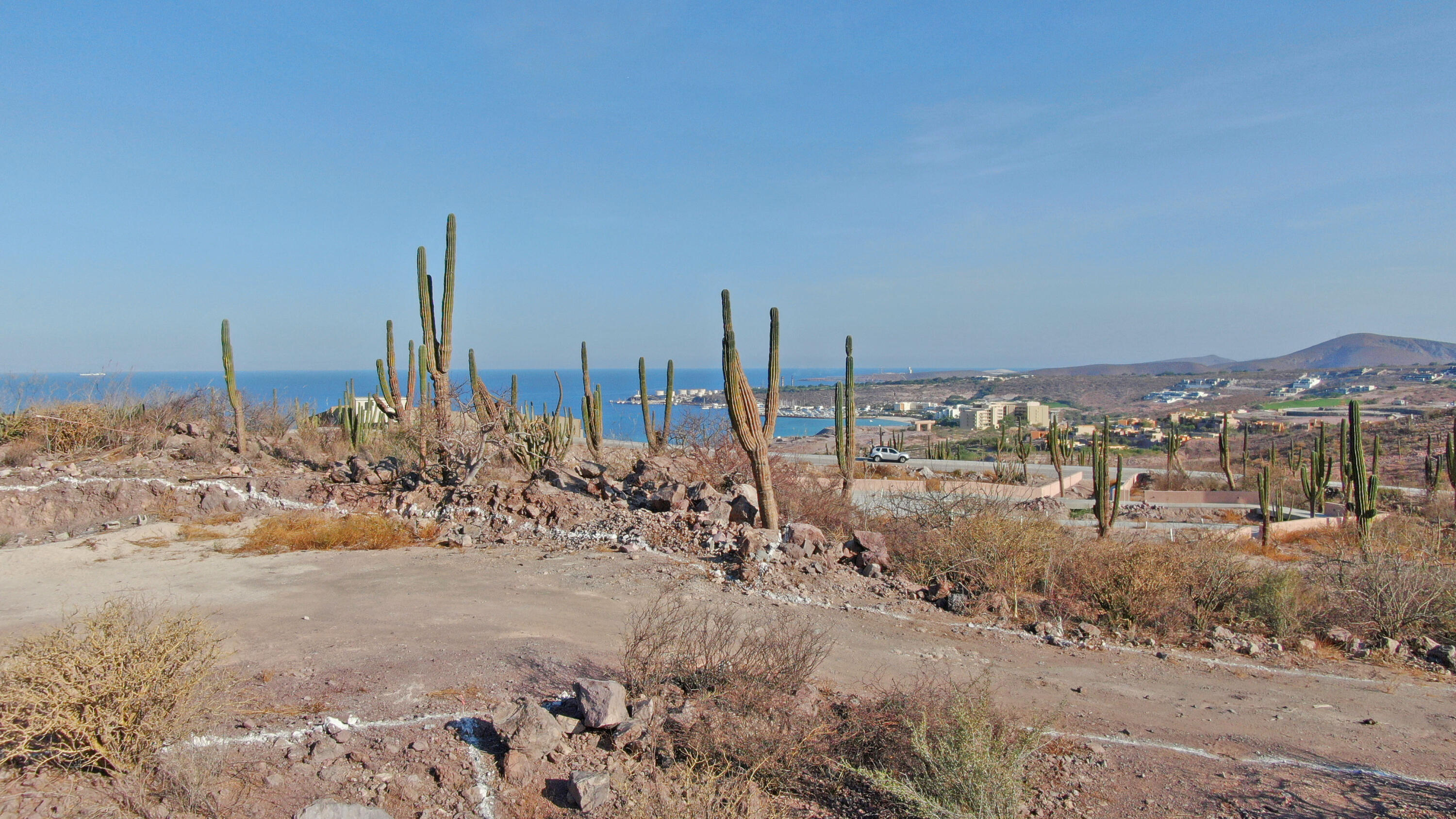 Lot 4 - M16, Pedregal La Paz