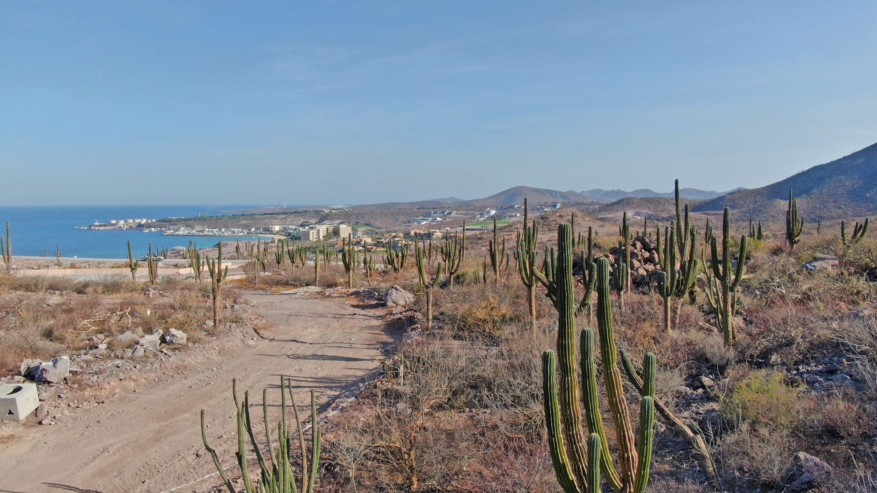 Lot 21 - M11, Pedregal La Paz