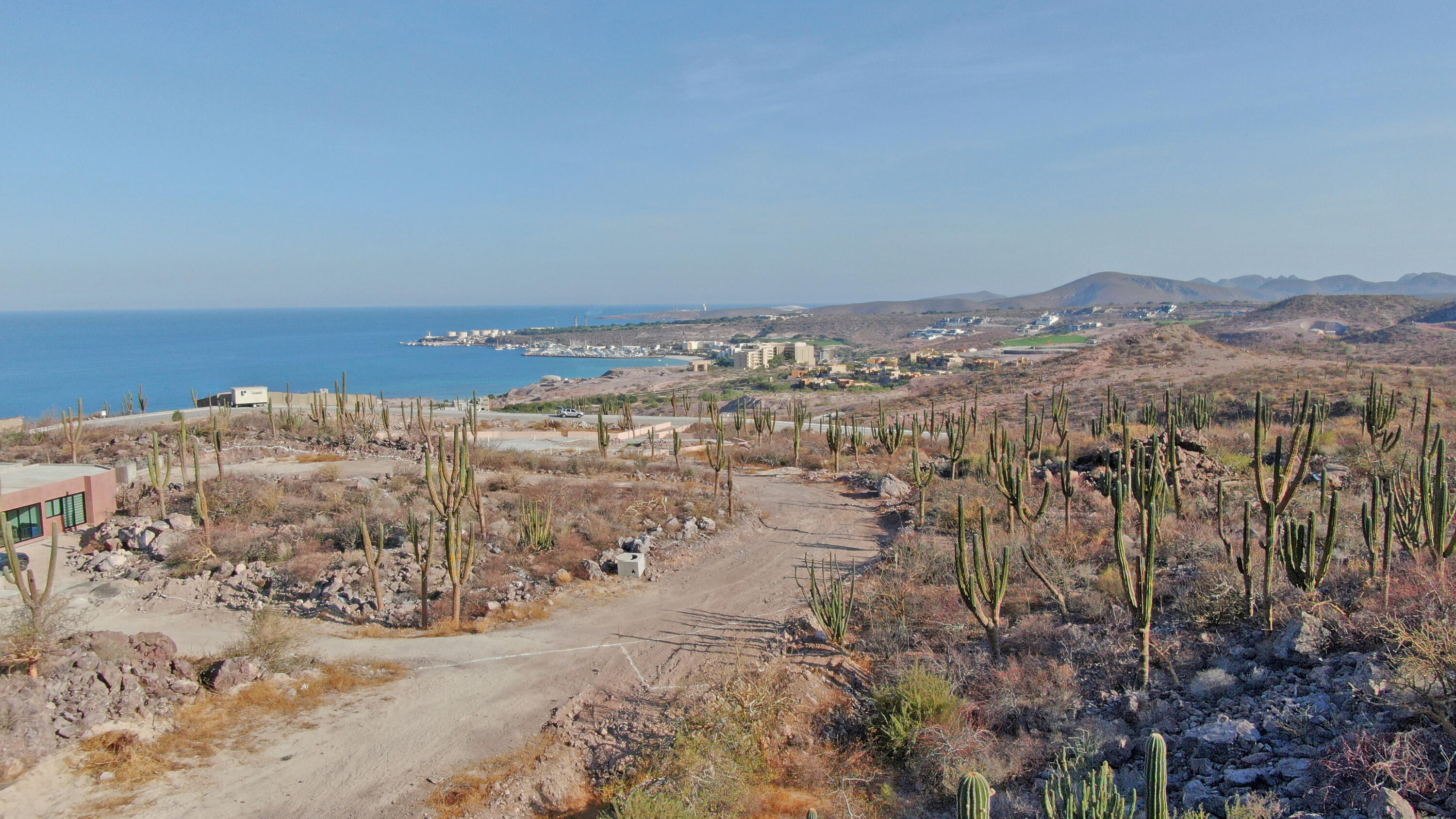 Lot 22-M11, Pedregal La Paz