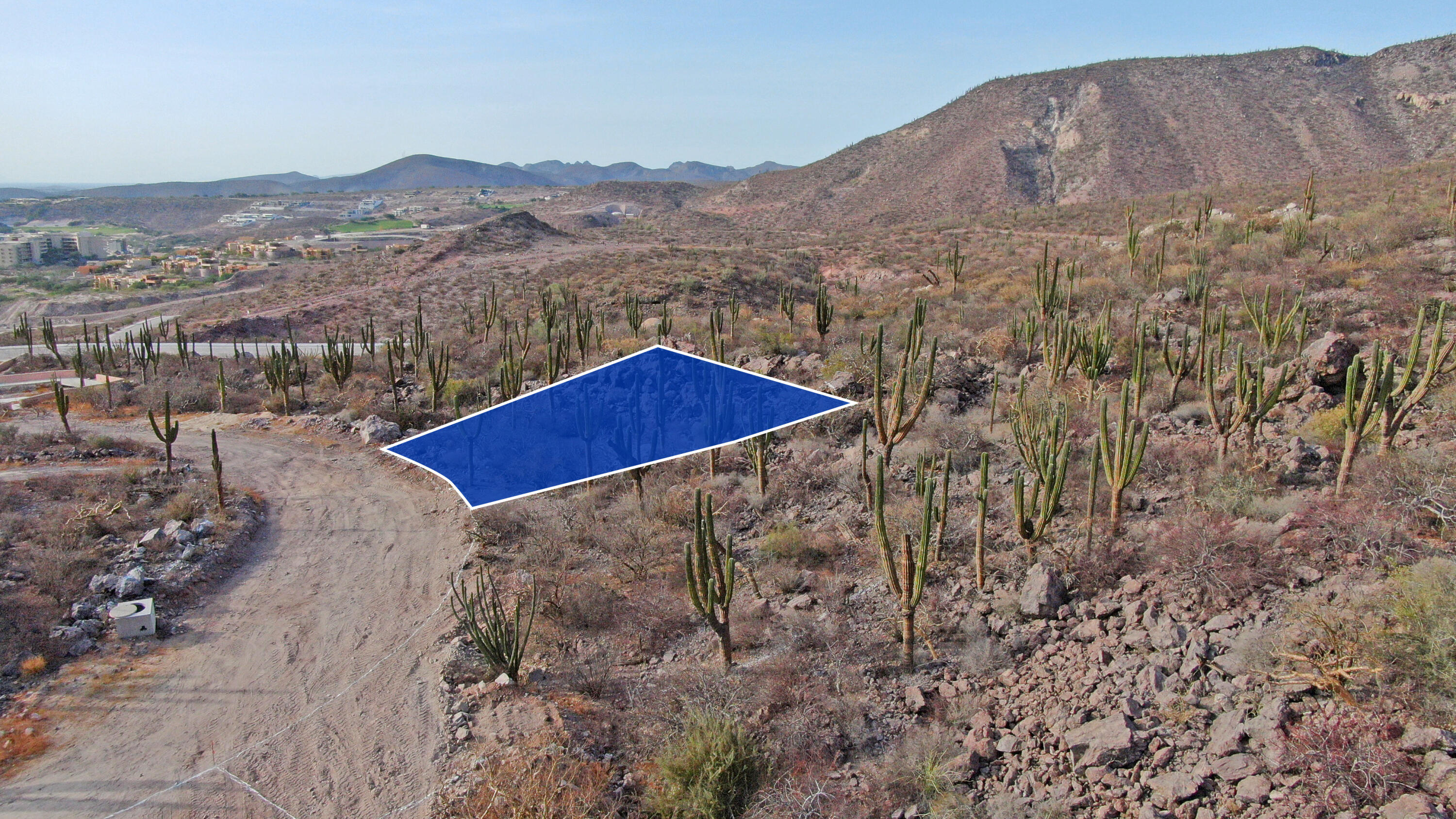 Lot 22-M11, Pedregal La Paz