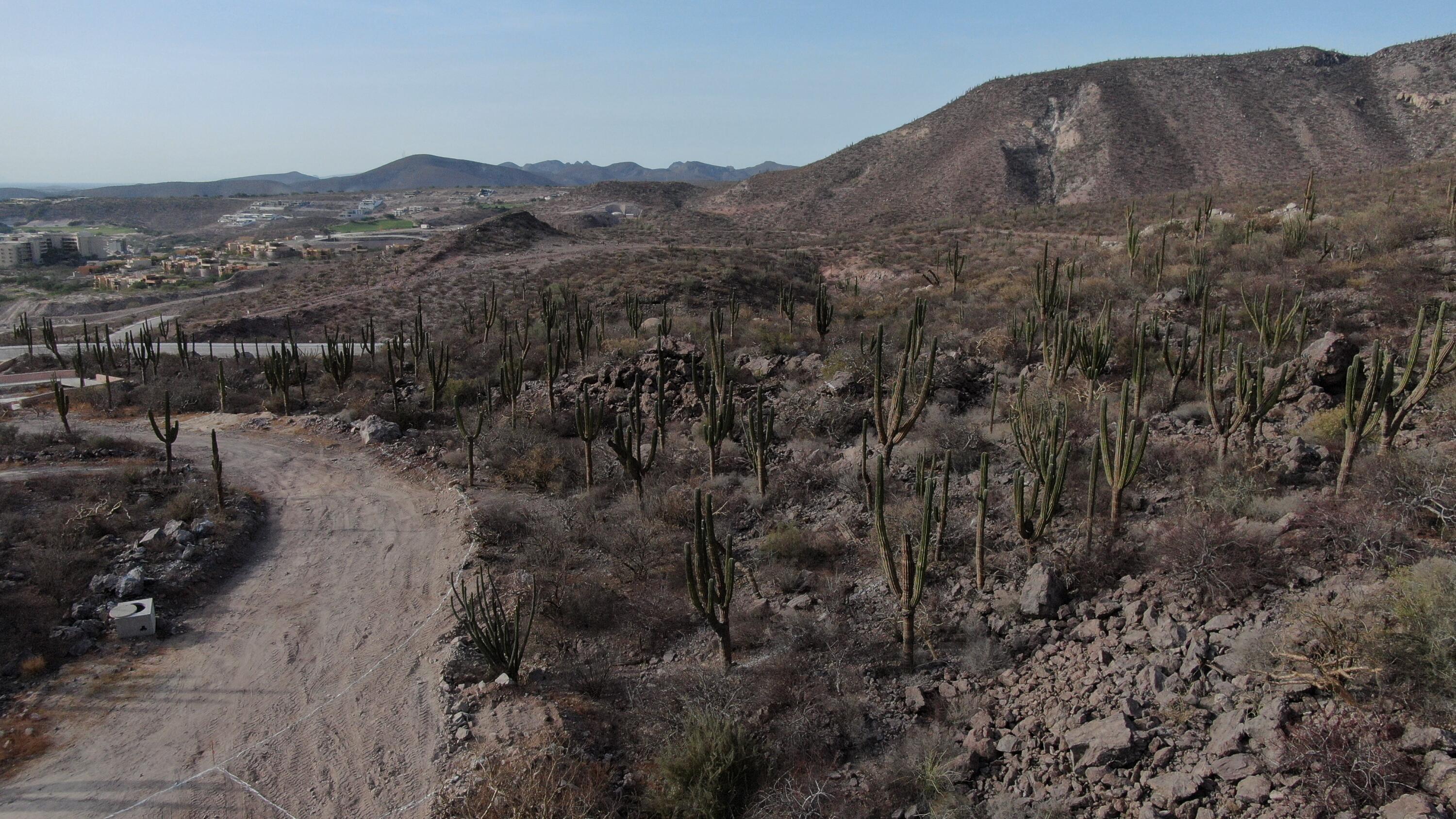 Lot 22-M11, Pedregal La Paz