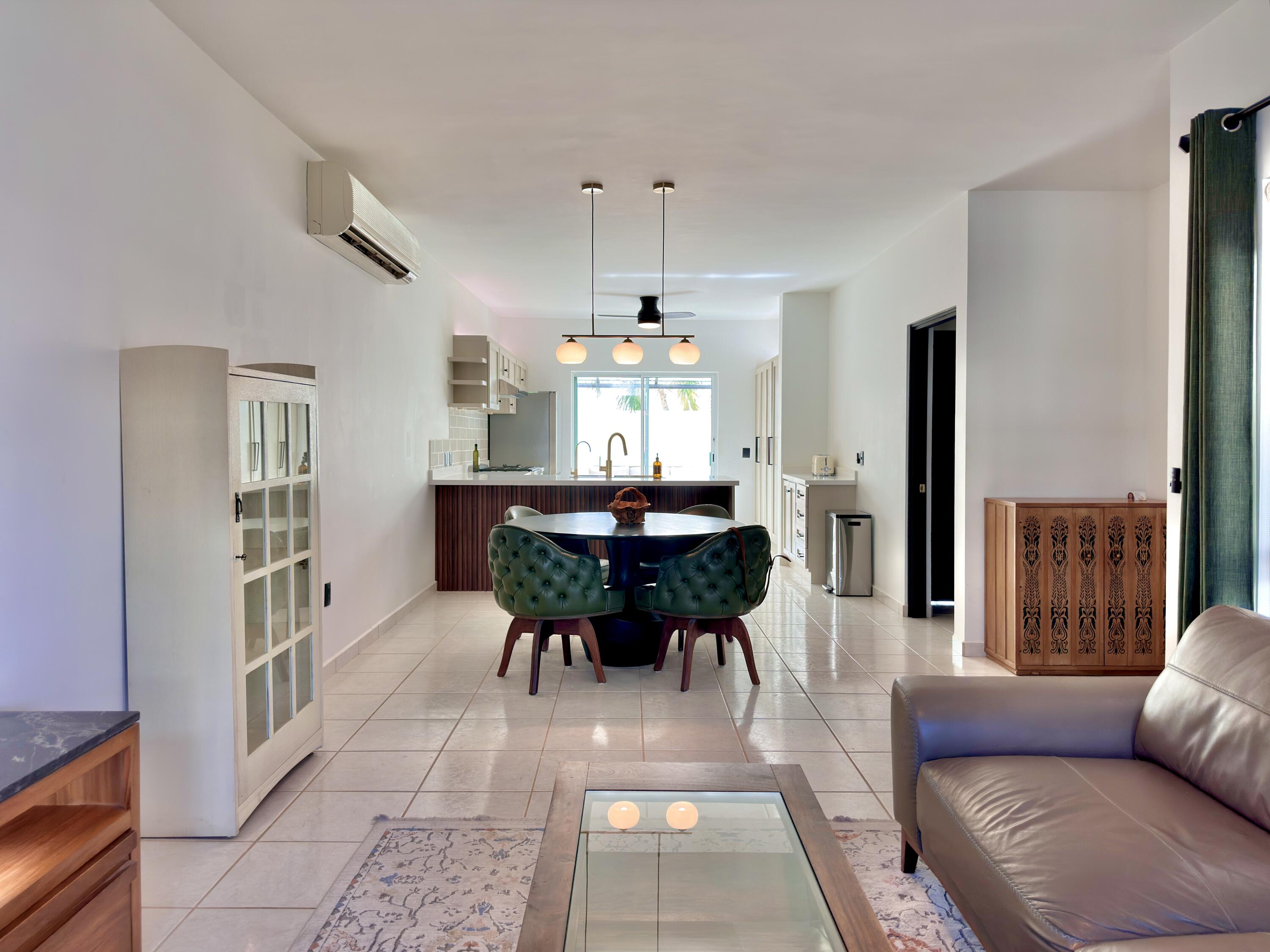 627 Calle Santa Rita, Privada La Posada