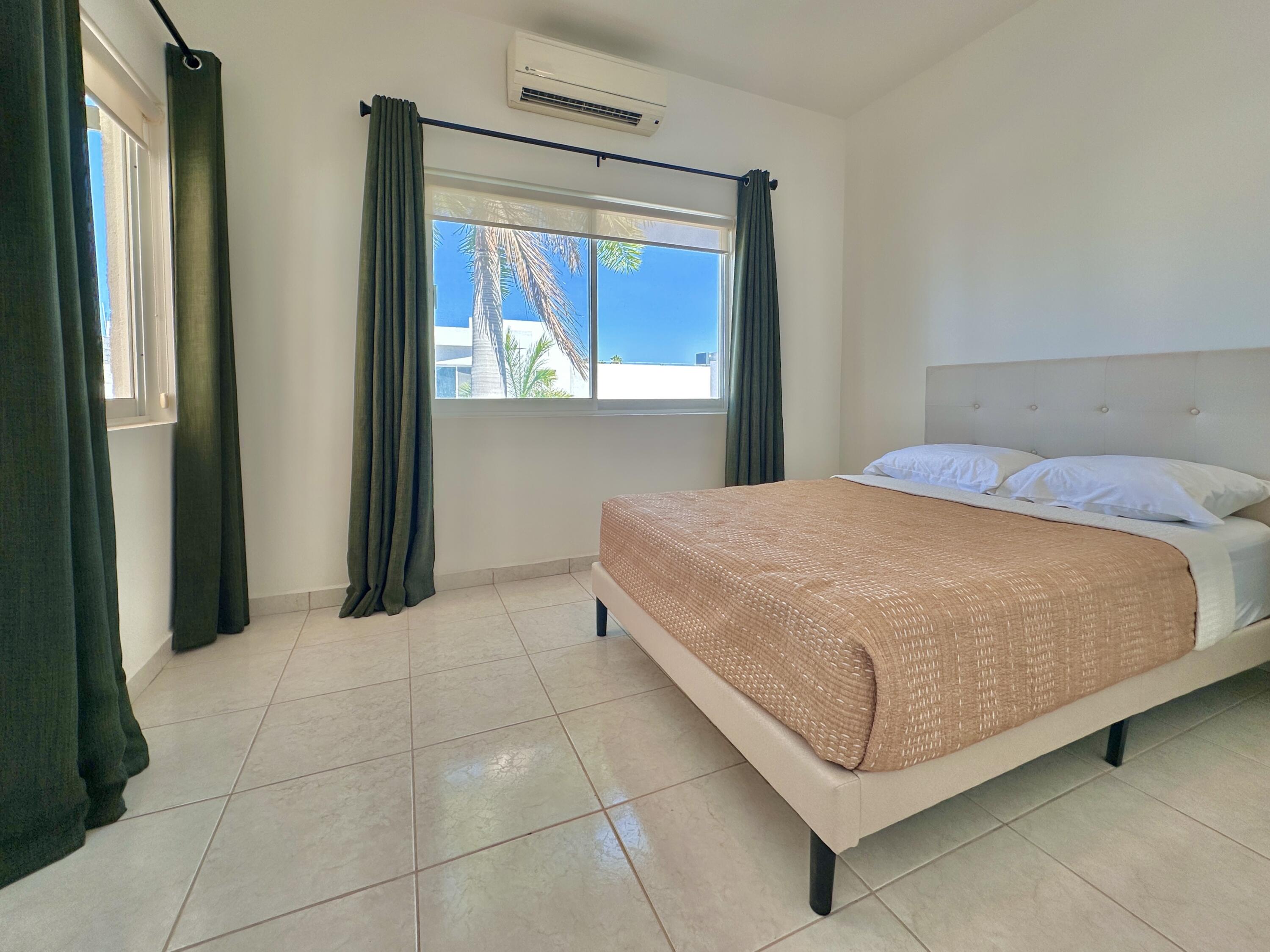 627 Calle Santa Rita, Privada La Posada