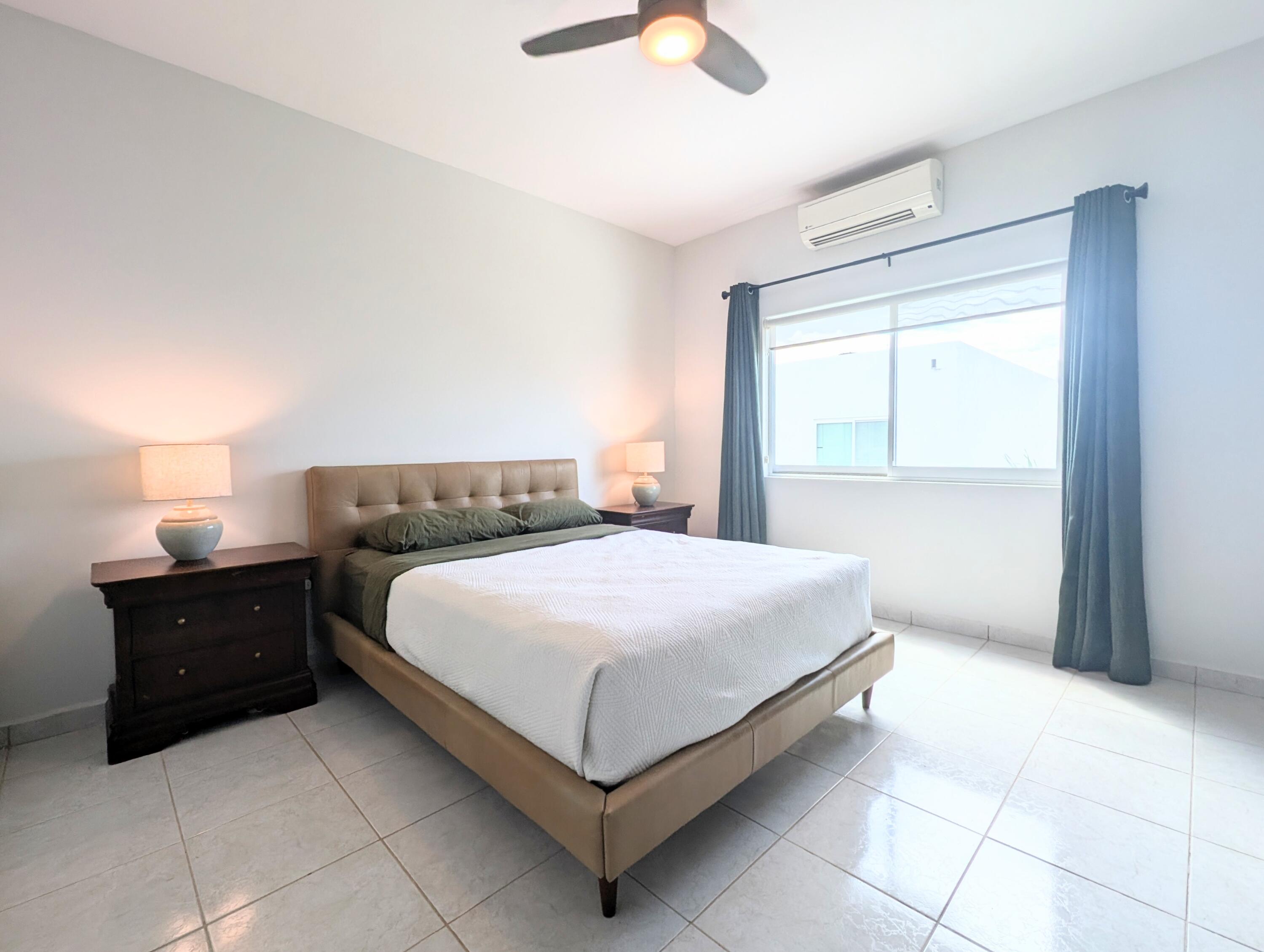627 Calle Santa Rita, Privada La Posada