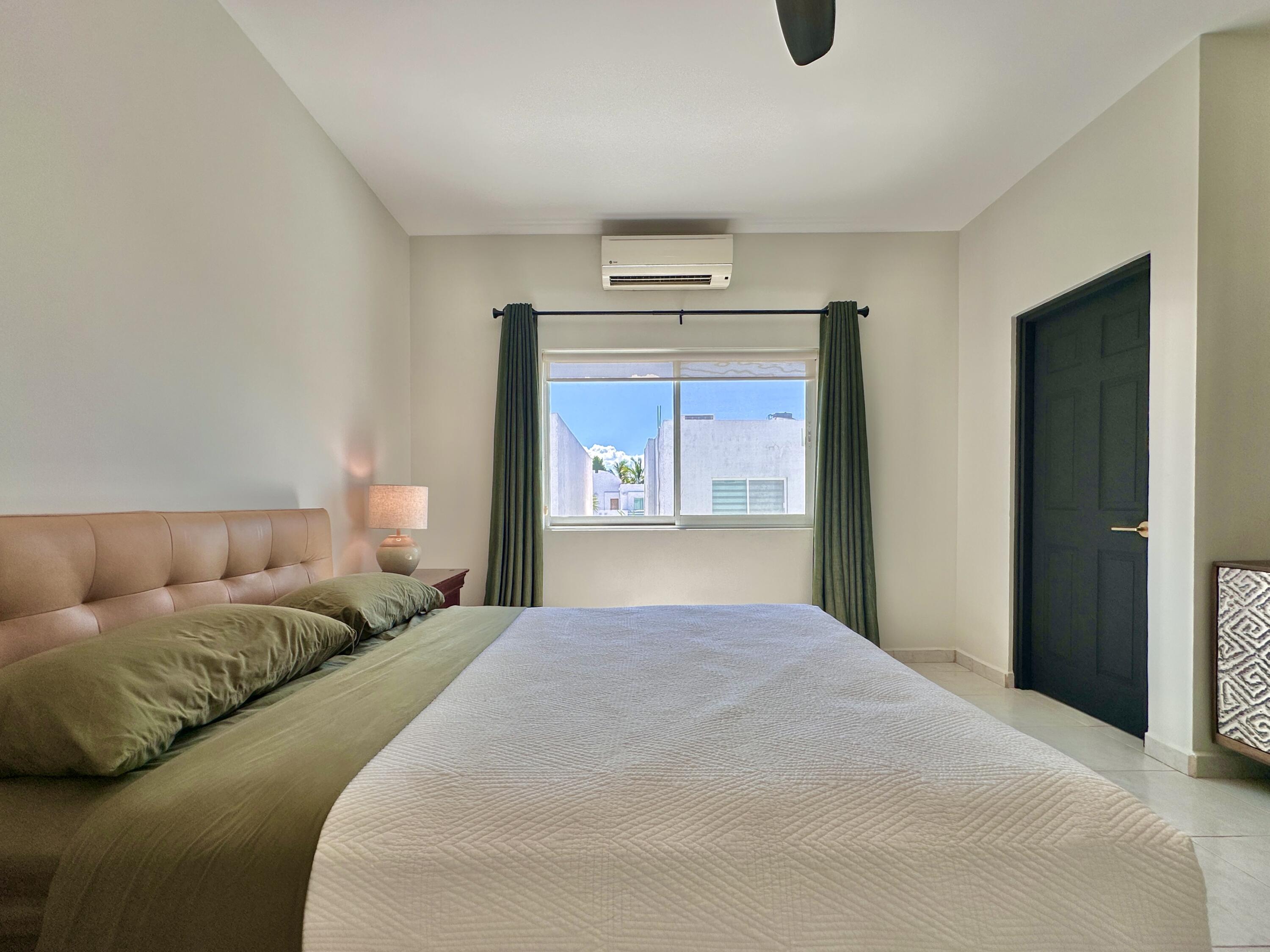 627 Calle Santa Rita, Privada La Posada