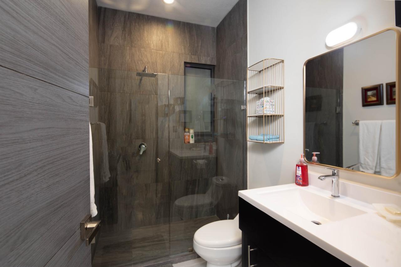 SN Privada Del Agua, Torre Maria