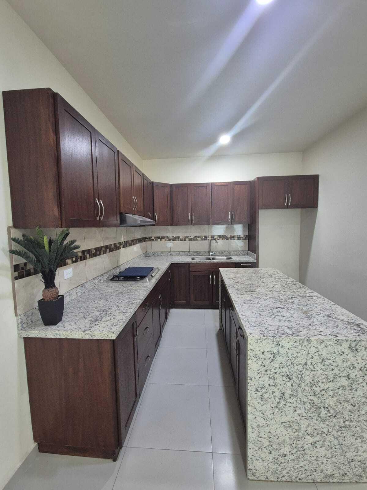 MOCTEZUMA, CASA EN PUESTA DEL SOL