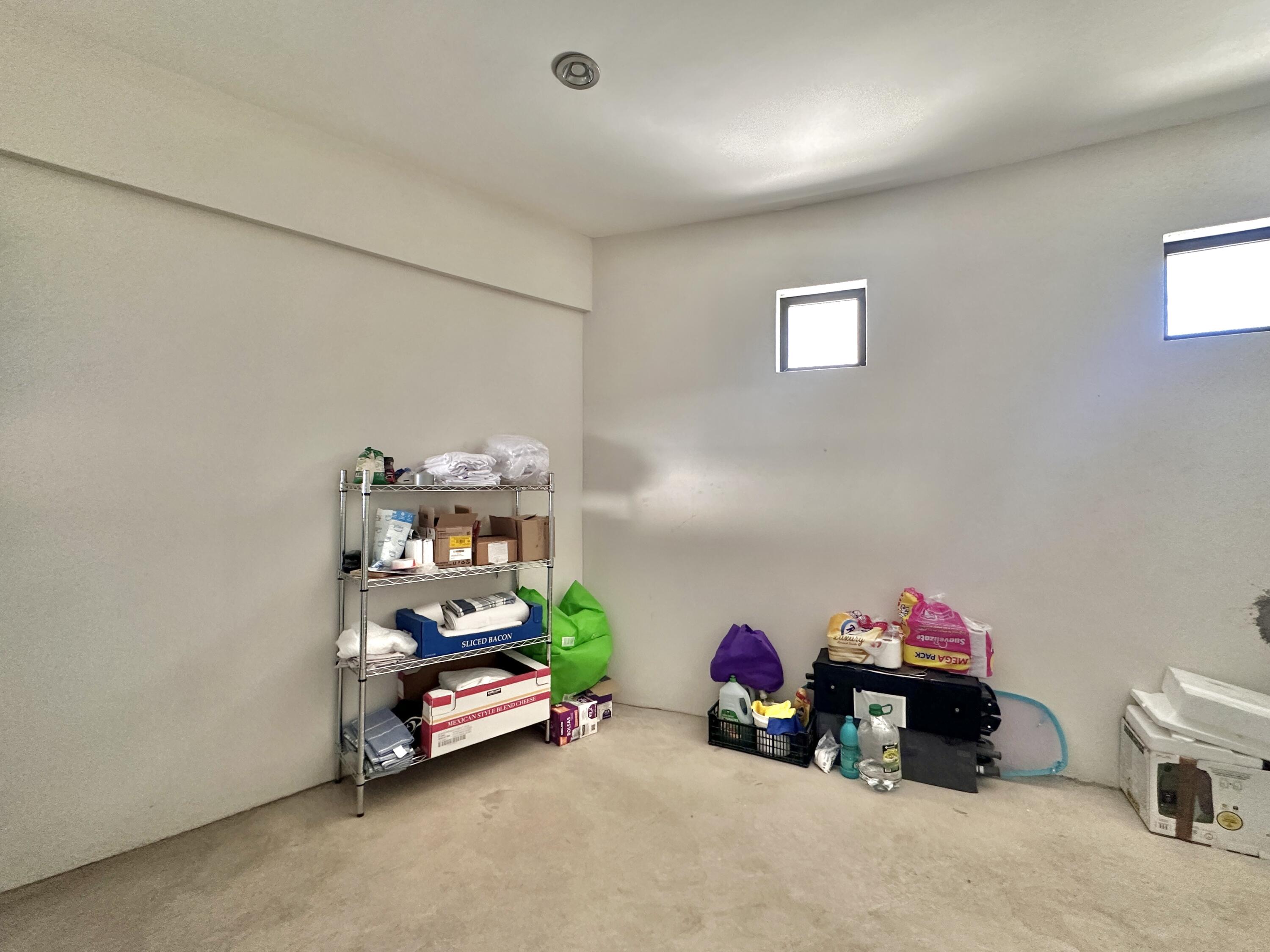 Calle Mohimara, CONDO VISTA BAHIA