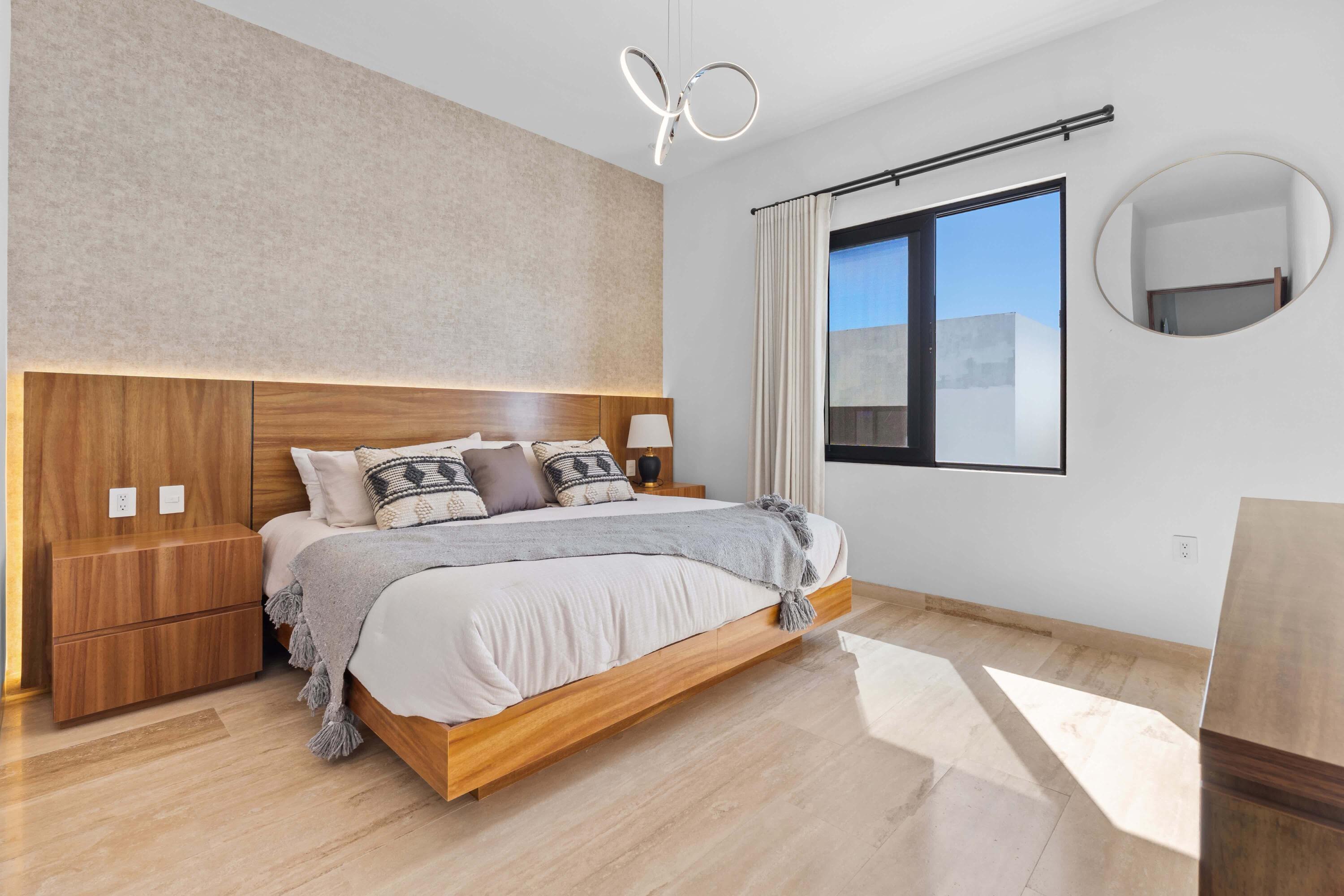 Solara del Mar Laurel 68