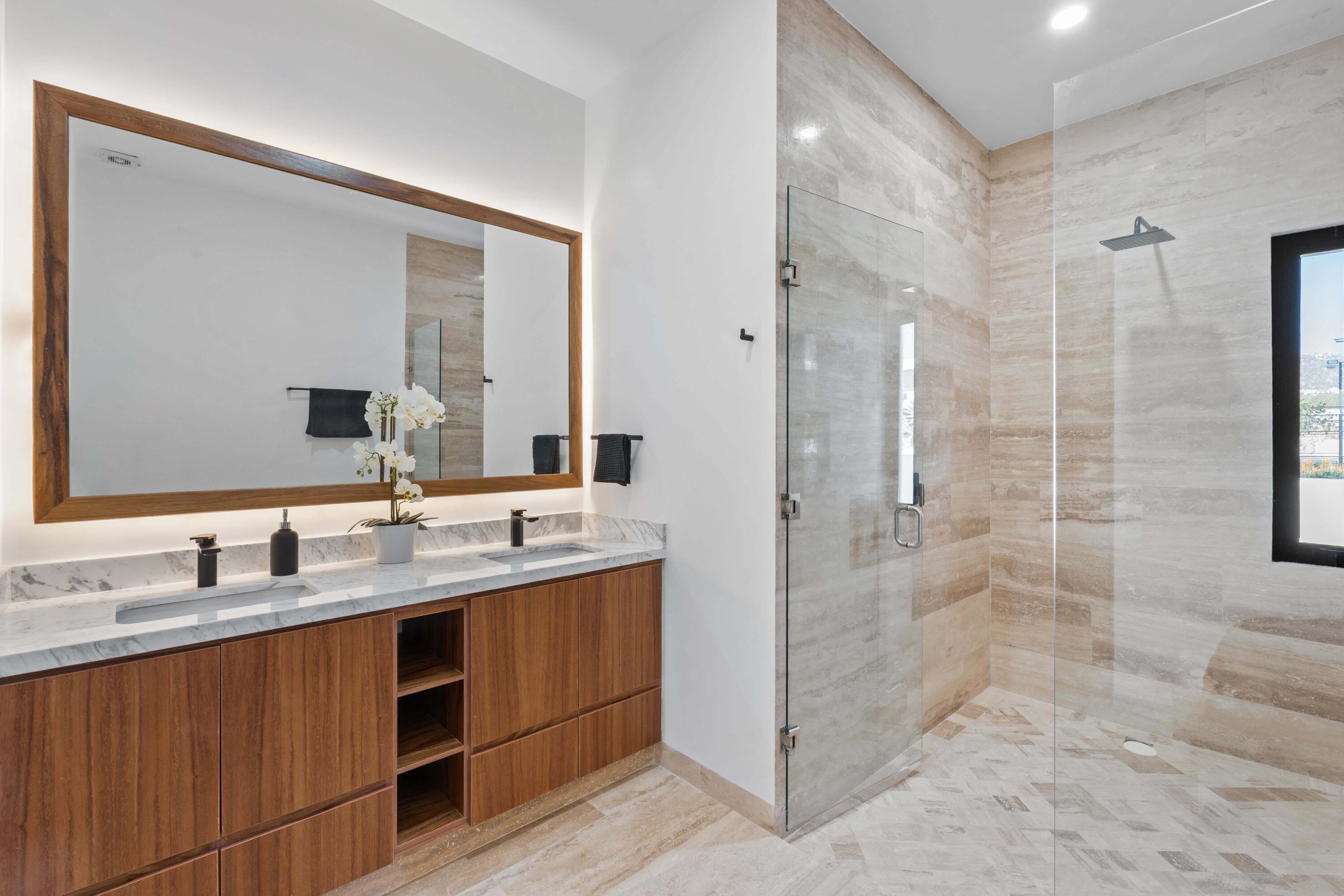 Solara del Mar Laurel 68