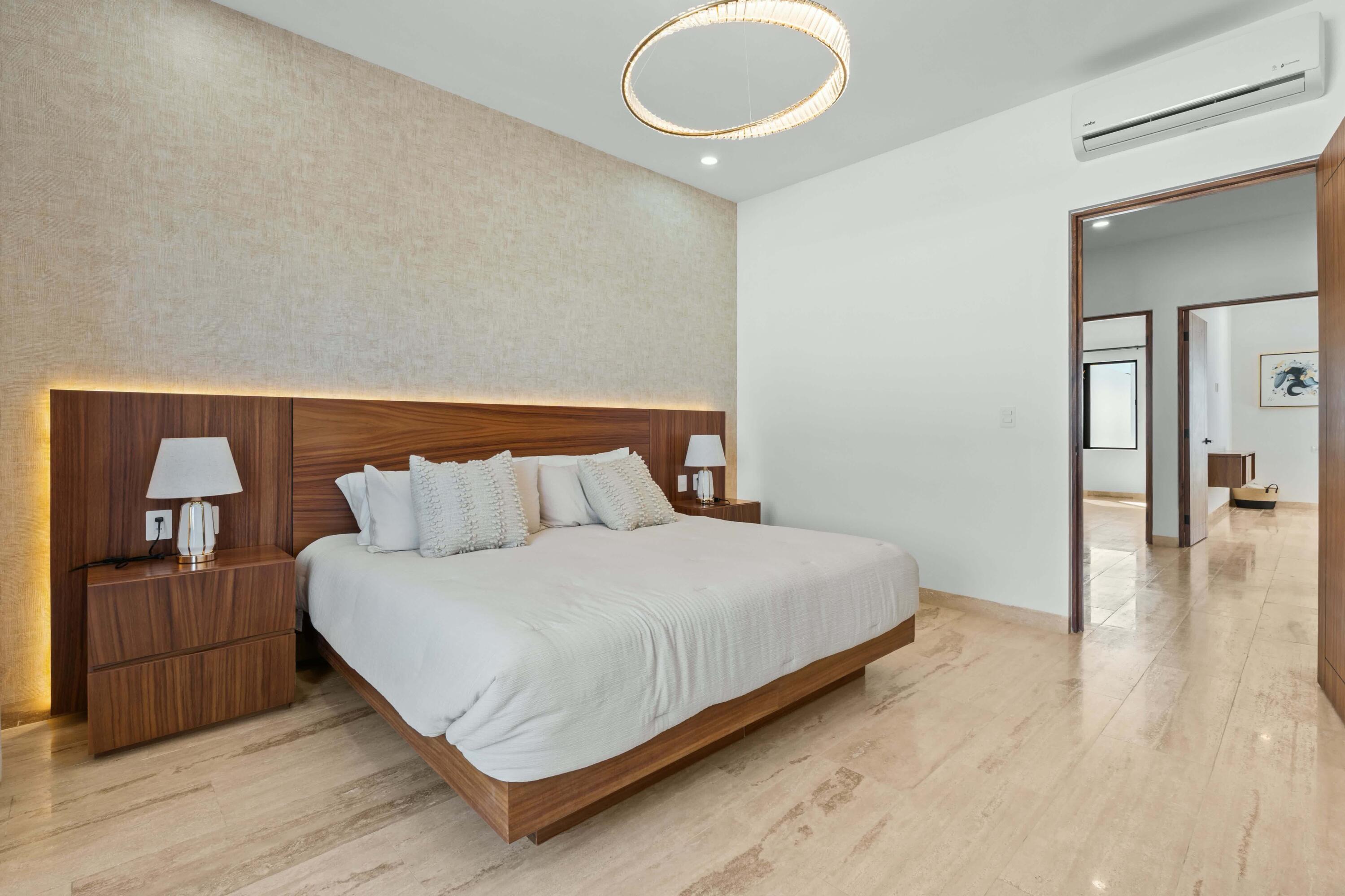 Solara del Mar Laurel 68