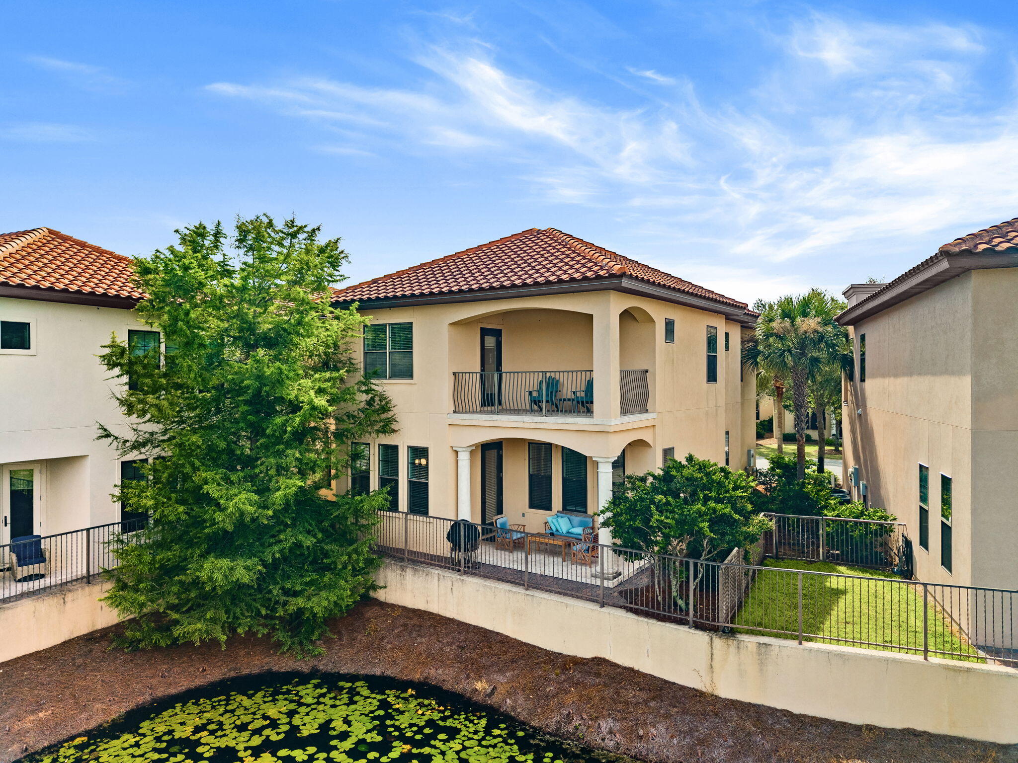 1948 Boardwalk Drive
