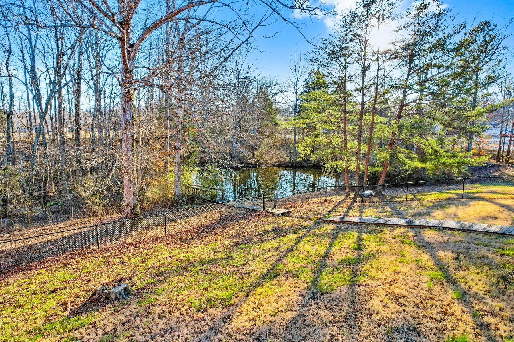 1206 N Oak Dr
