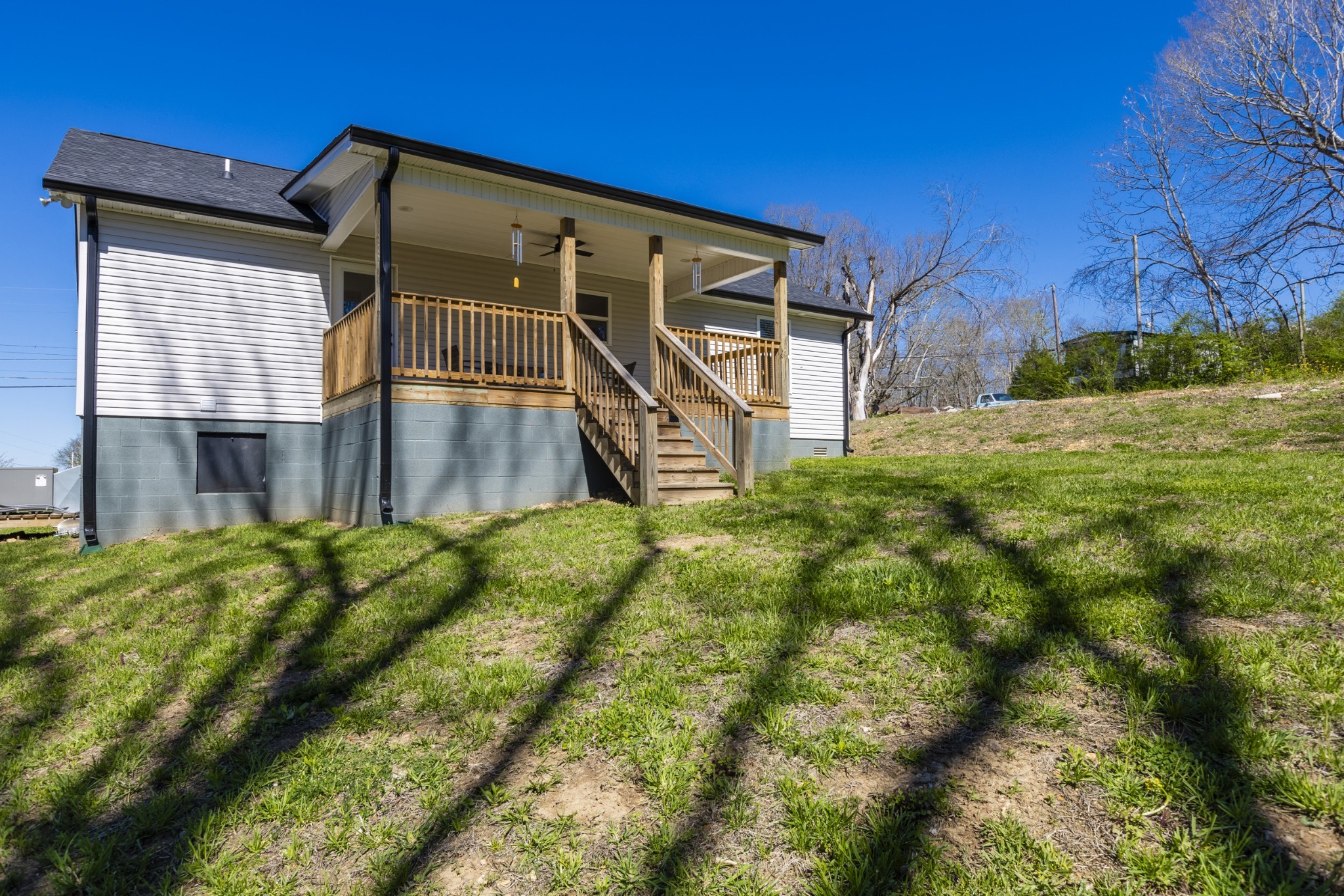 220 Columbia Ave