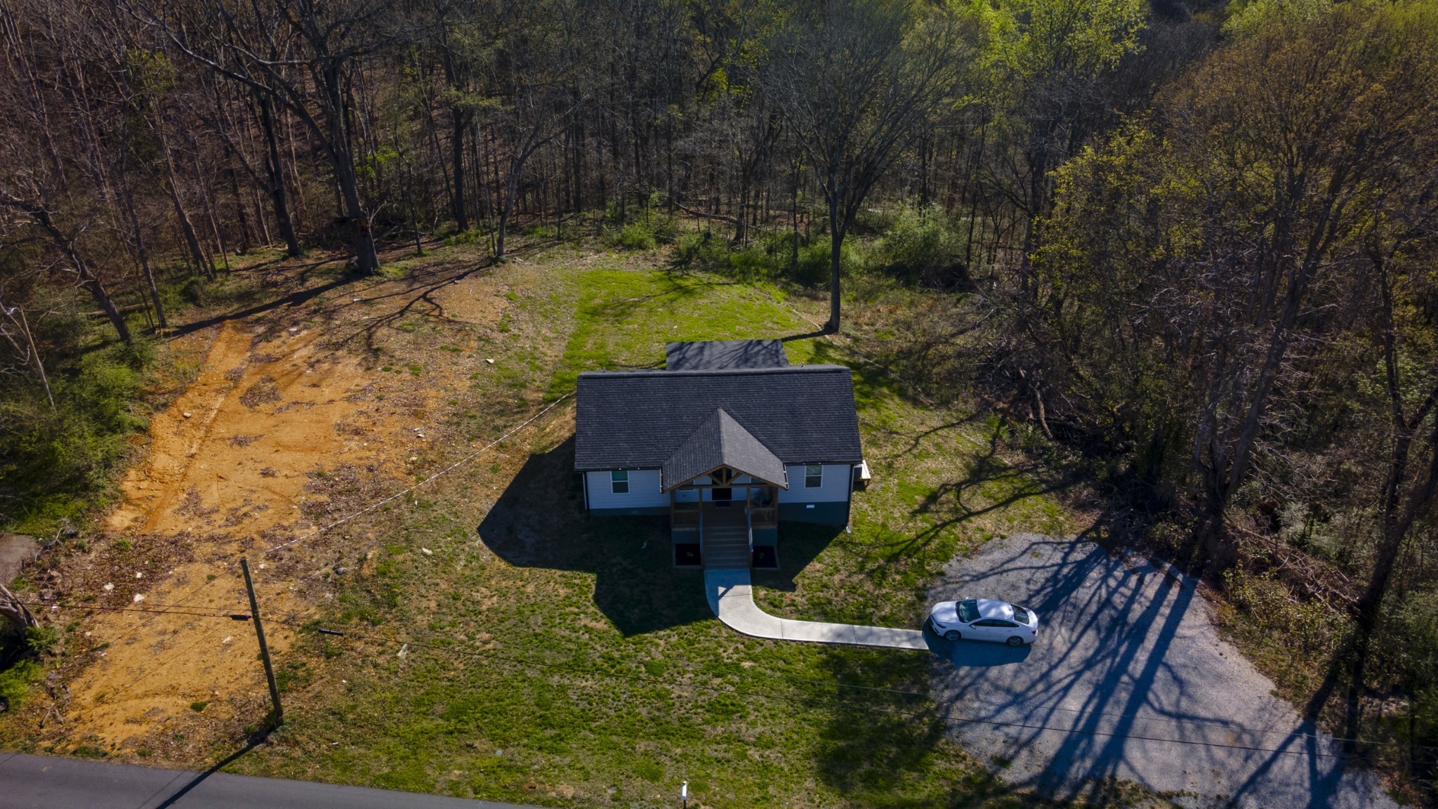 220 Columbia Ave