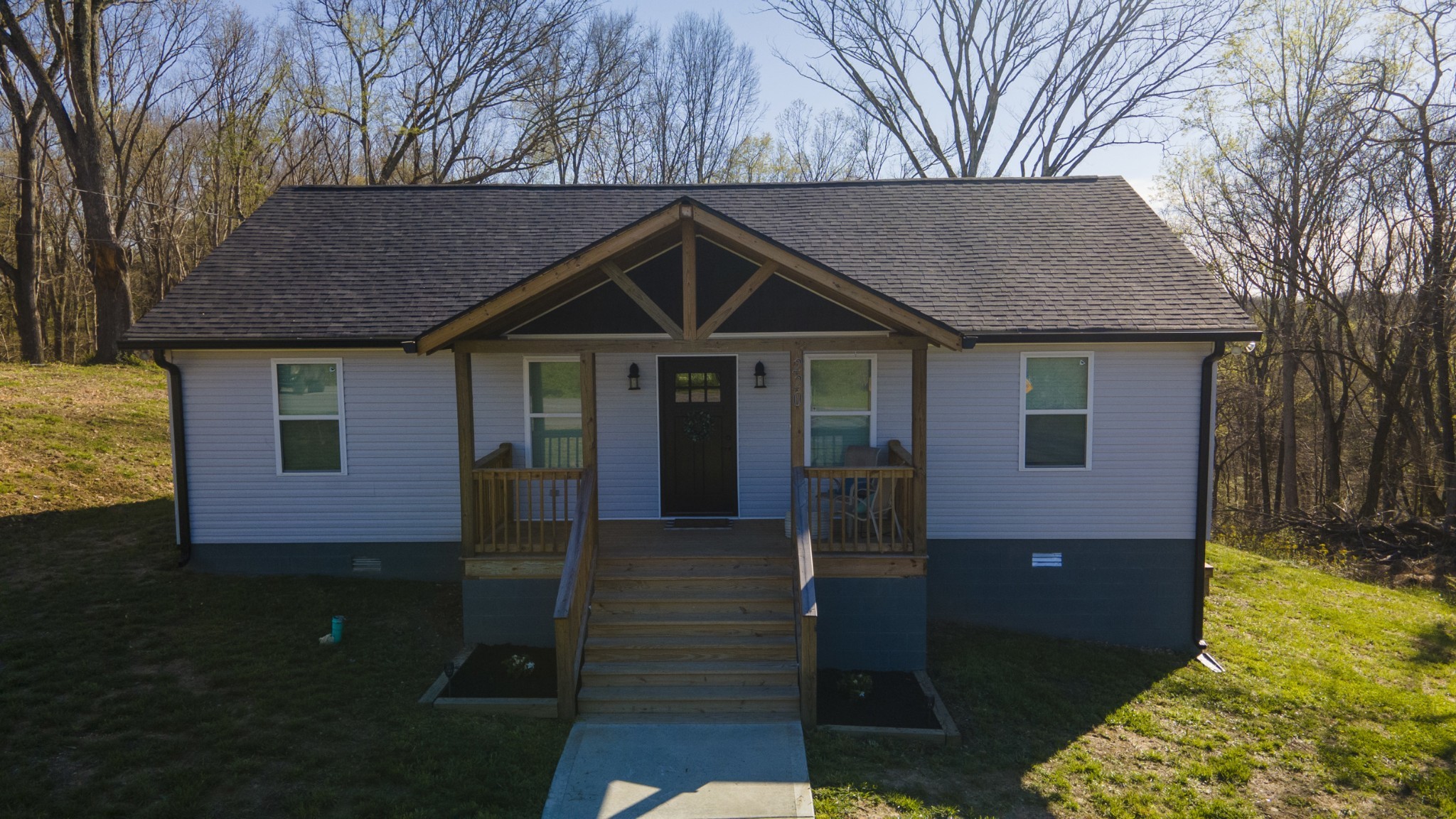 220 Columbia Ave