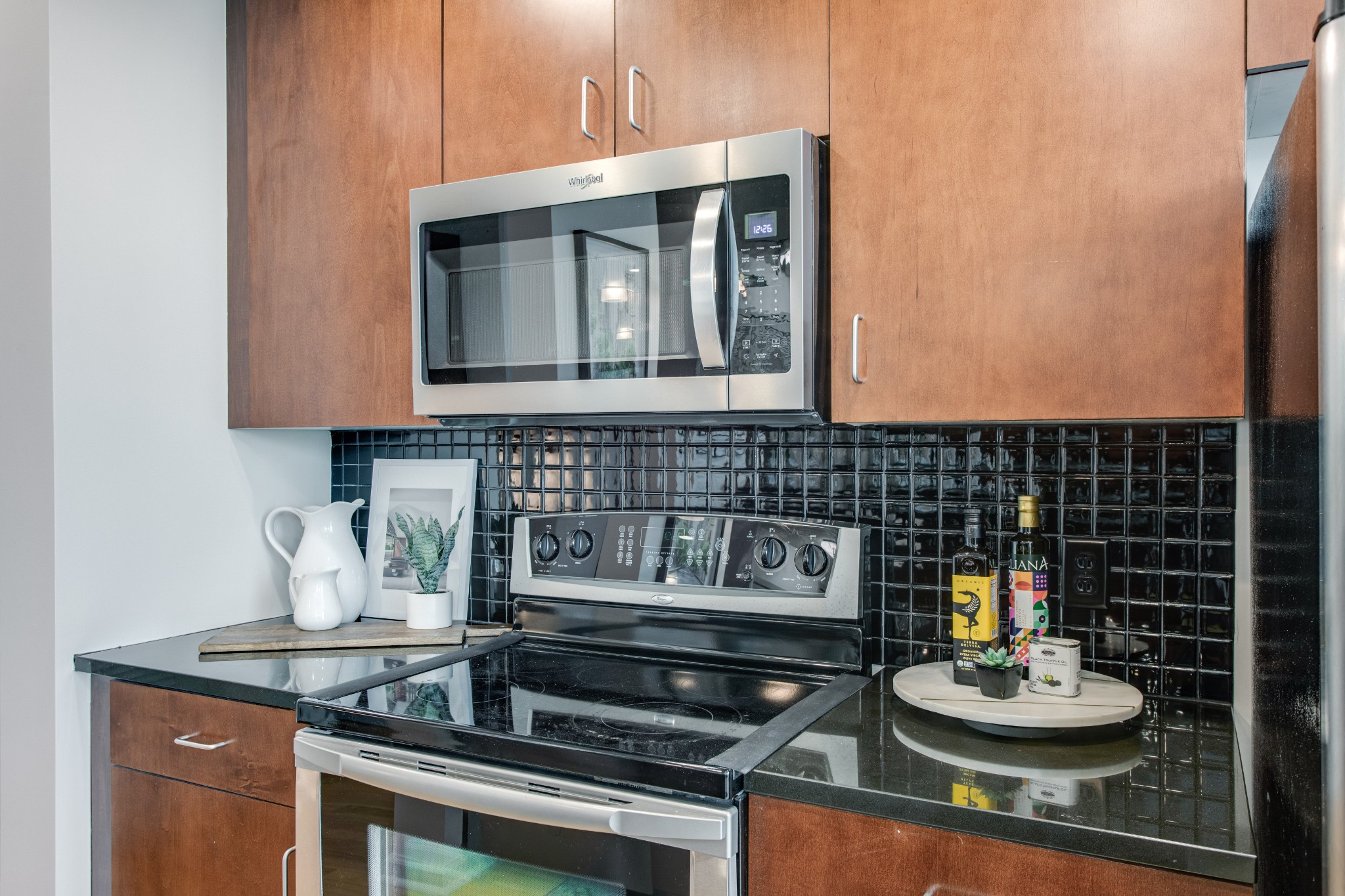 415 Church St Unit: 2904