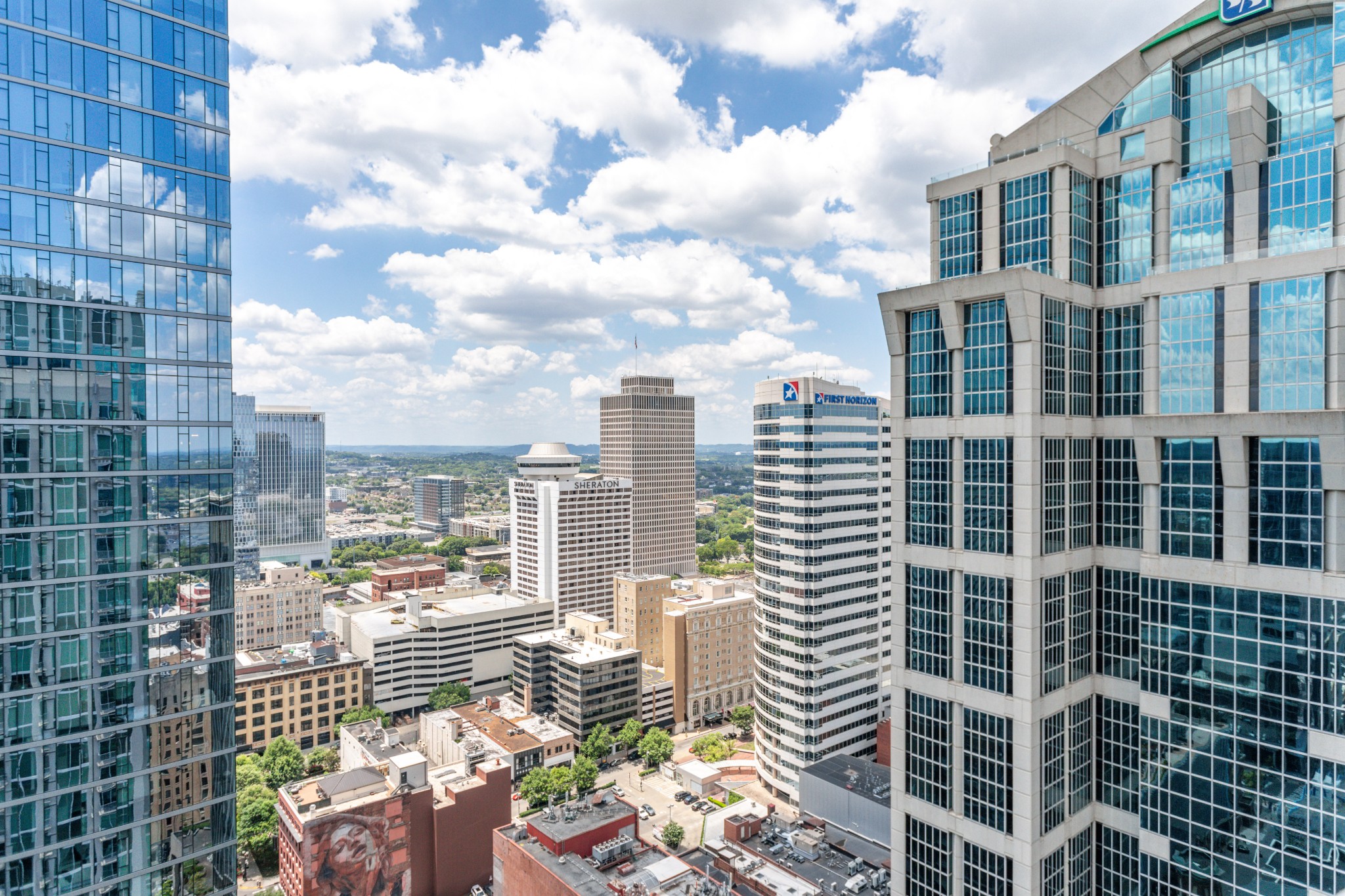 415 Church St Unit: 2904